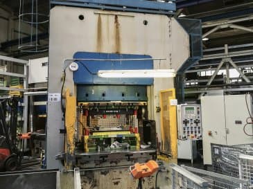 SMERAL-maskinen framifrånLKT 250