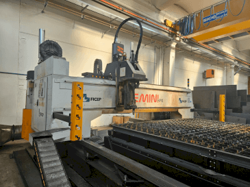 FICEP GEMINI G32 HPE-maskinen framifrån
