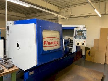 Pinacho CNC 260-maskinen framifrån