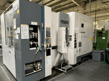 Okuma MB 5000H-maskinen framifrån