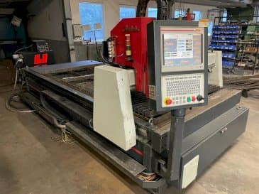 Baykal BPH 1503 + Hypertherm HPR 130-maskinen framifrån