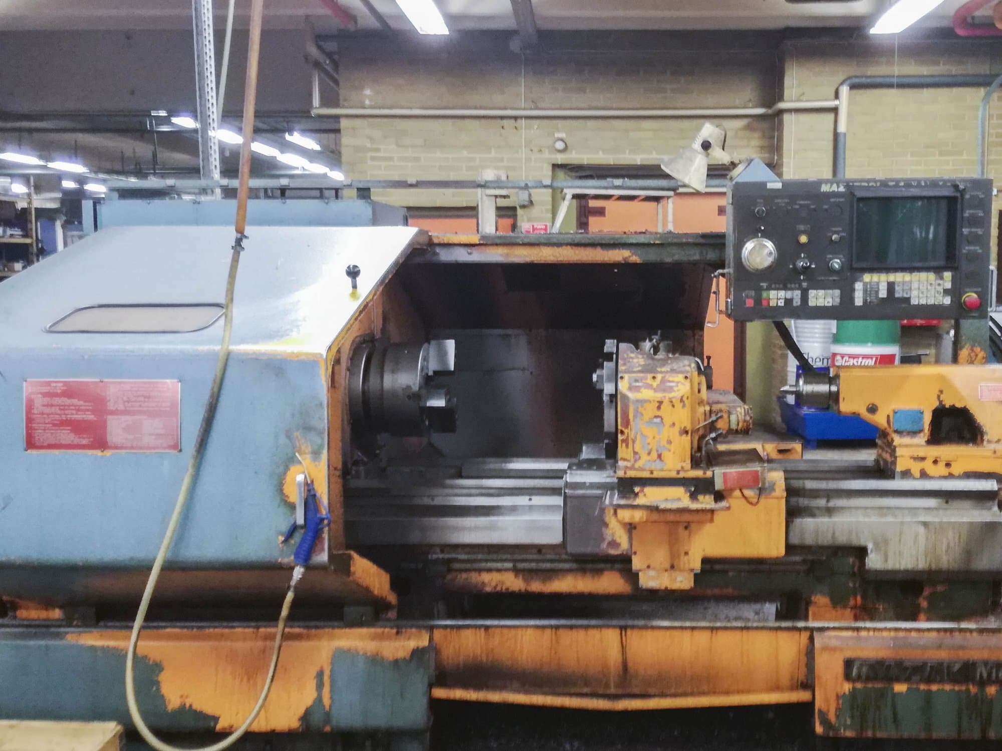 Mazak-maskinen framifrånM4-1000