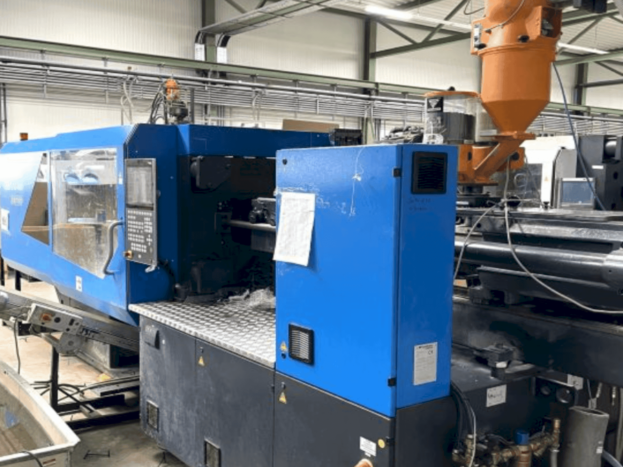 DEMAG Systec 210/580-840 (2019)-maskinen framifrån