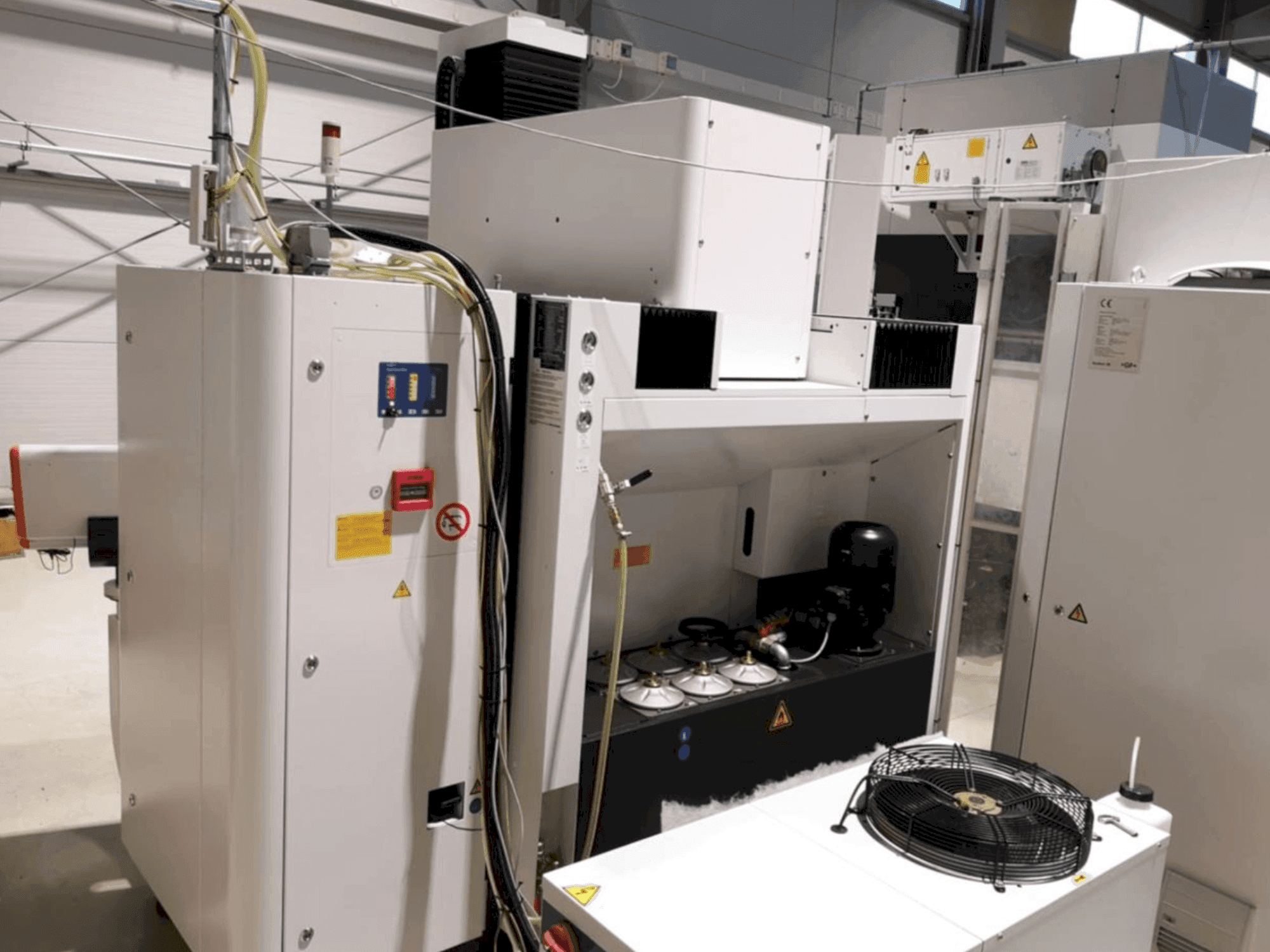 AgieCharmilles FORM P 600-maskinen framifrån