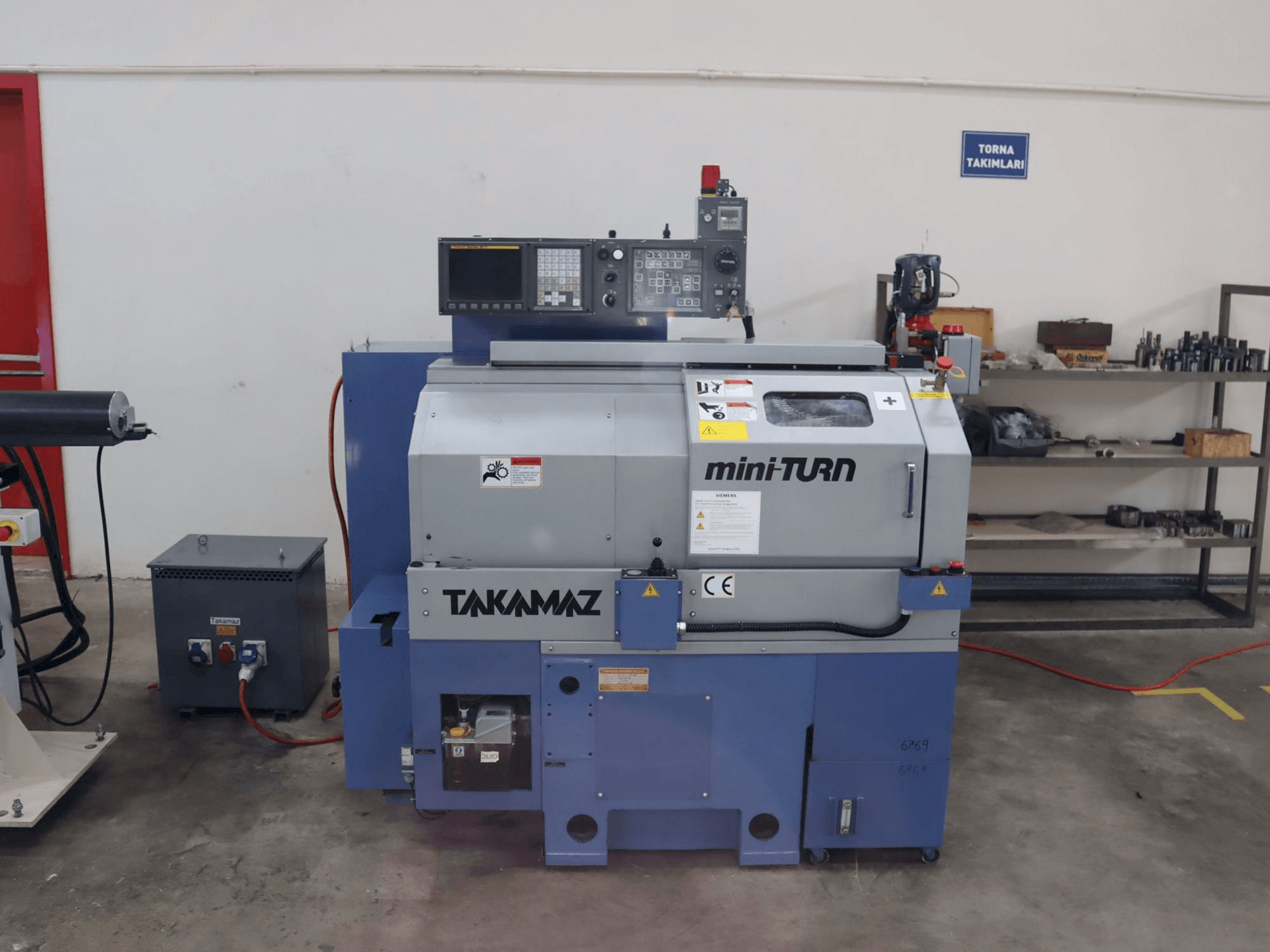 Takamaz mini-TURN-maskinen framifrån