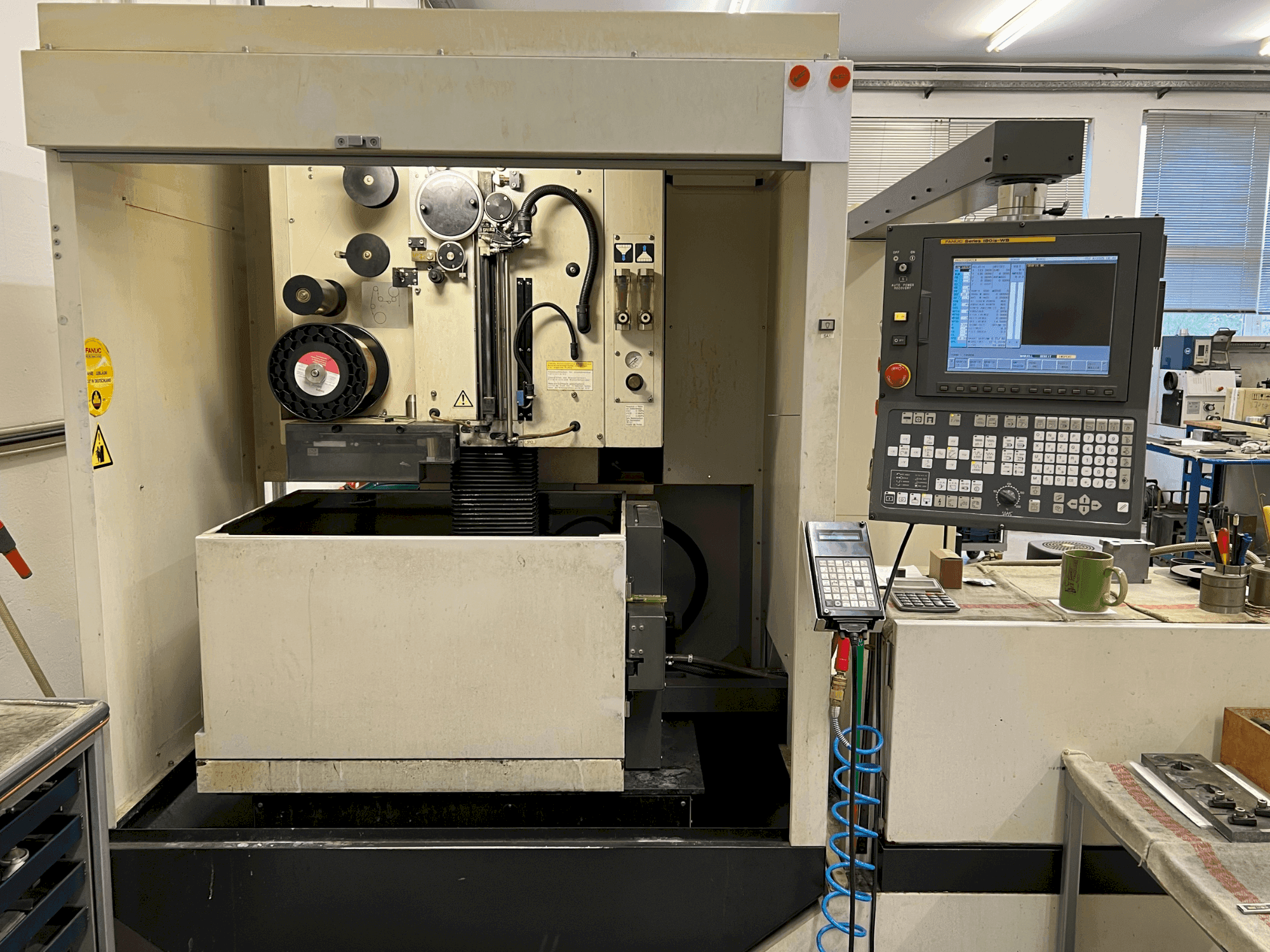 FANUC Alpha-0iC-maskinen framifrån