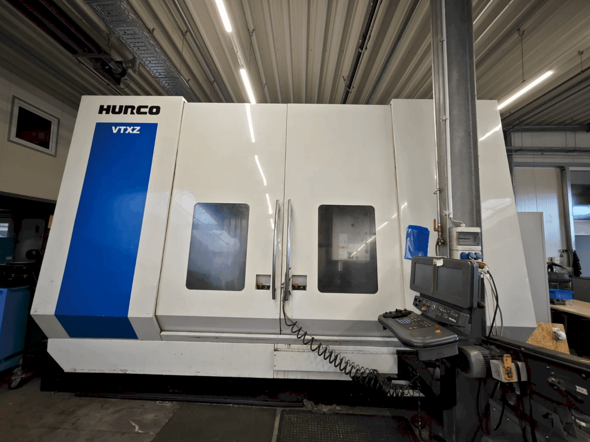 Hurco VTXZ-maskinen framifrån