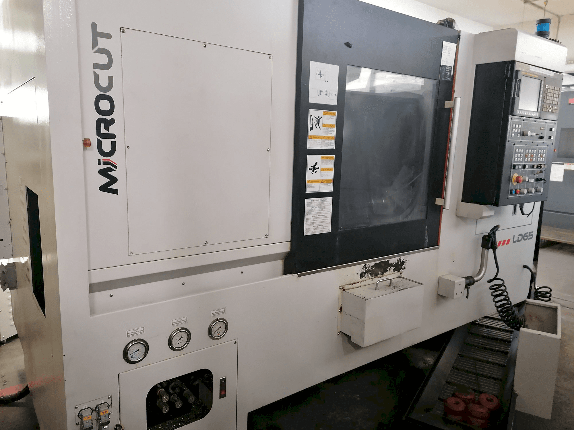 MICROCUT LD-65-maskinen framifrån