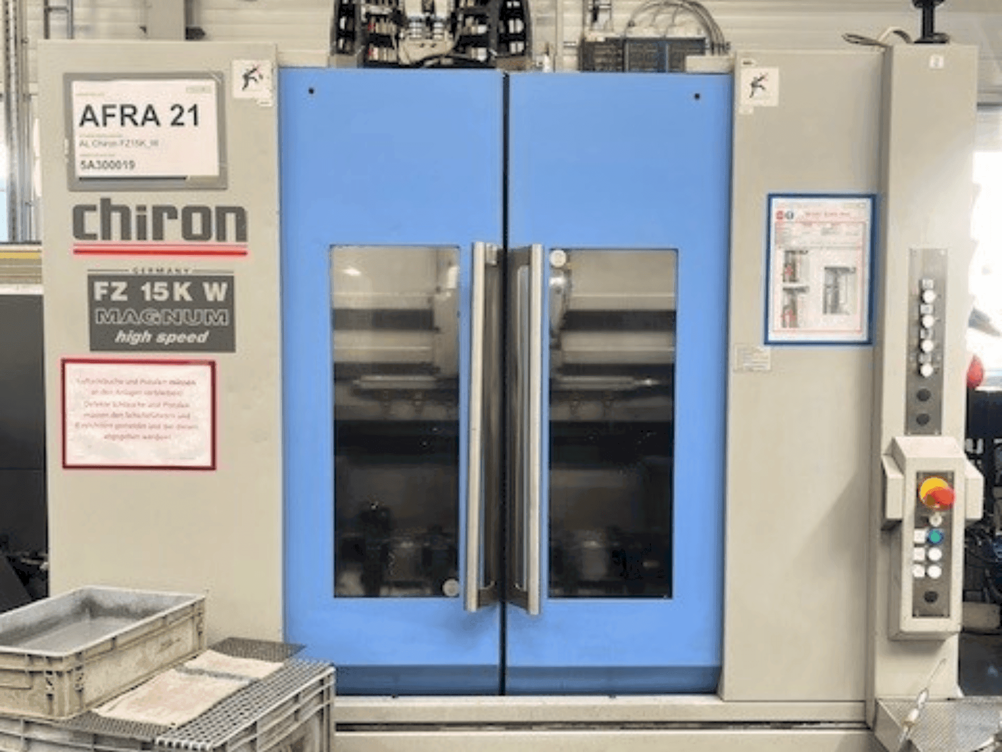 CHIRON FZ 15 KWM HS-maskinen framifrån