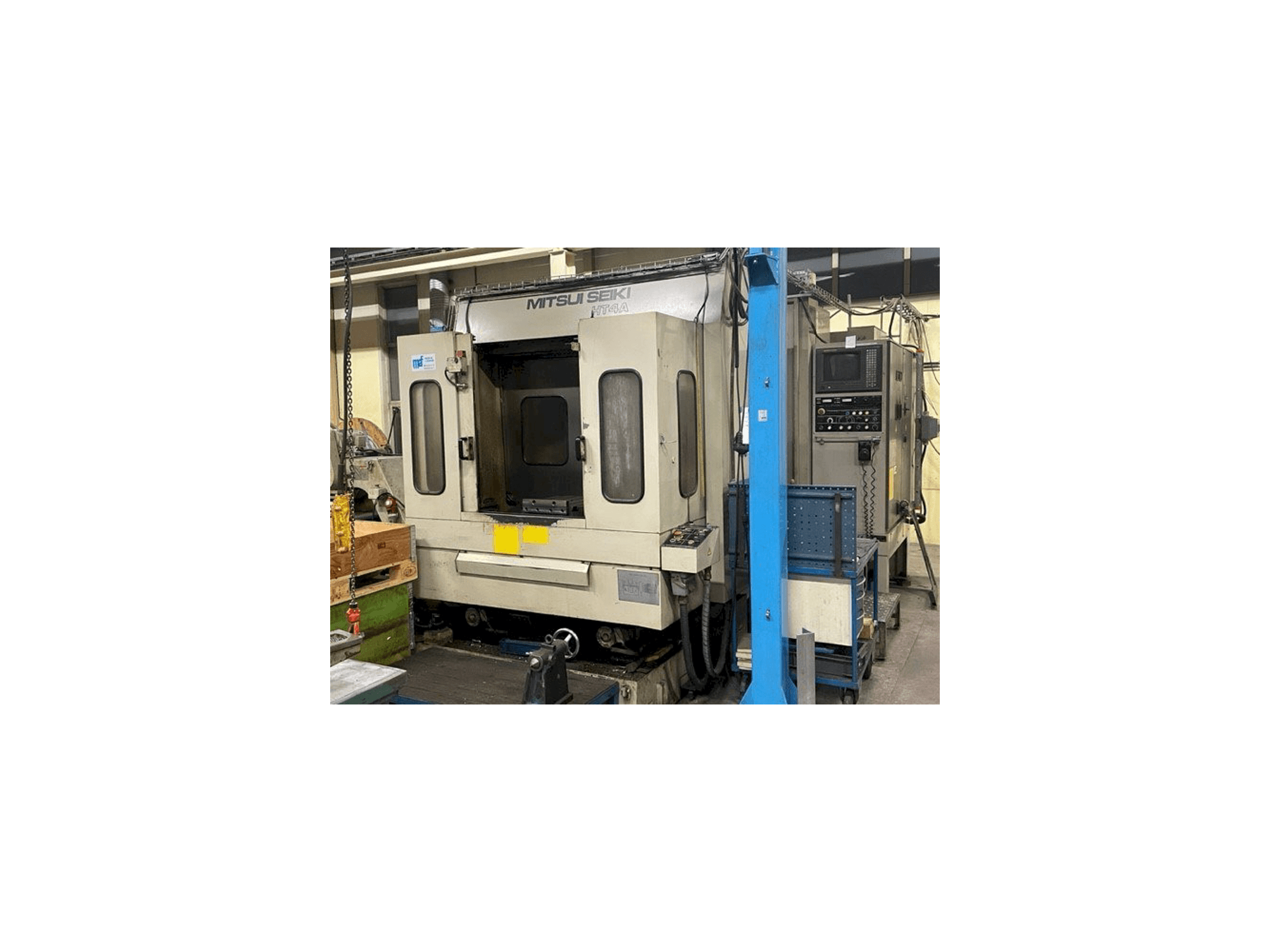 Mitsui Seiki HT4A-maskinen framifrån