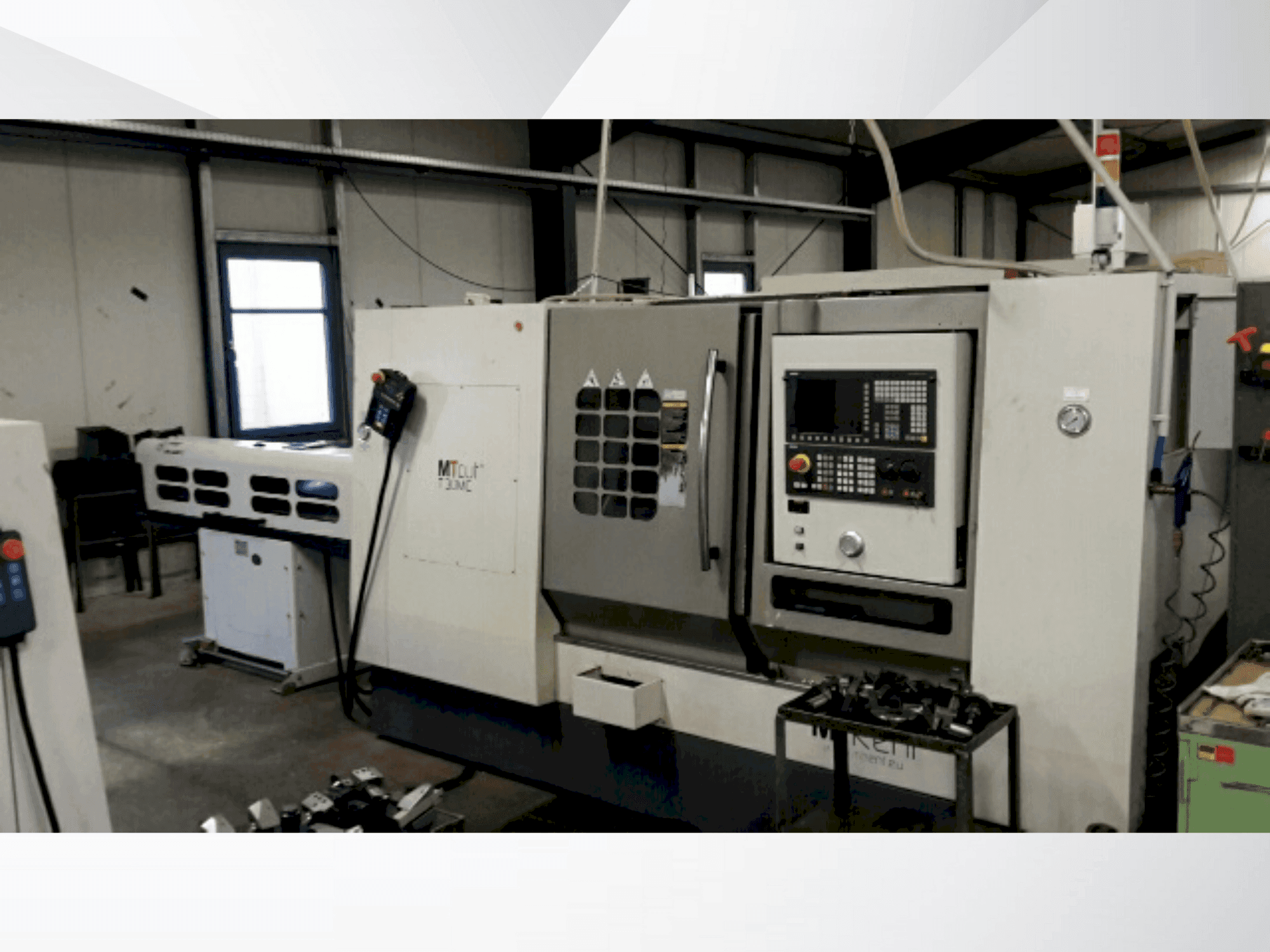 MTRent T30MC-maskinen framifrån