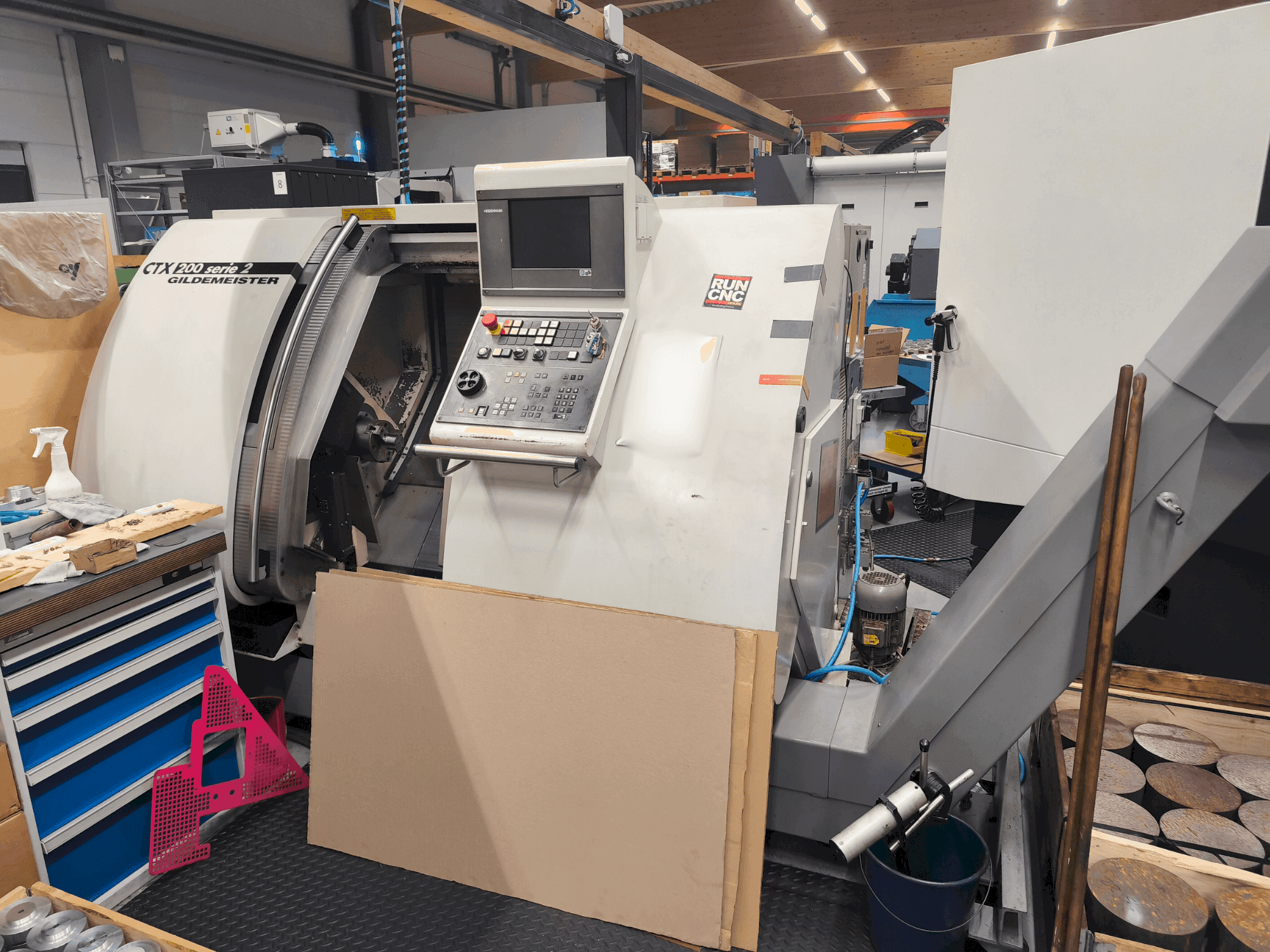 Gildemeister CTX 200 Serie 2-maskinen framifrån