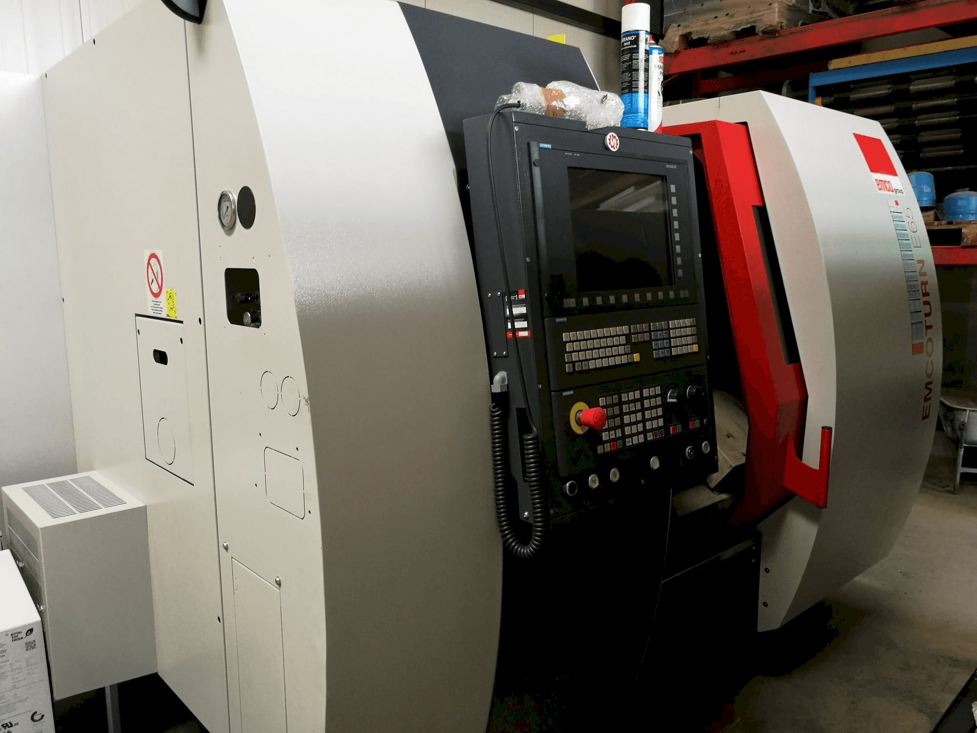EMCO Emcoturn E65-maskinen framifrån