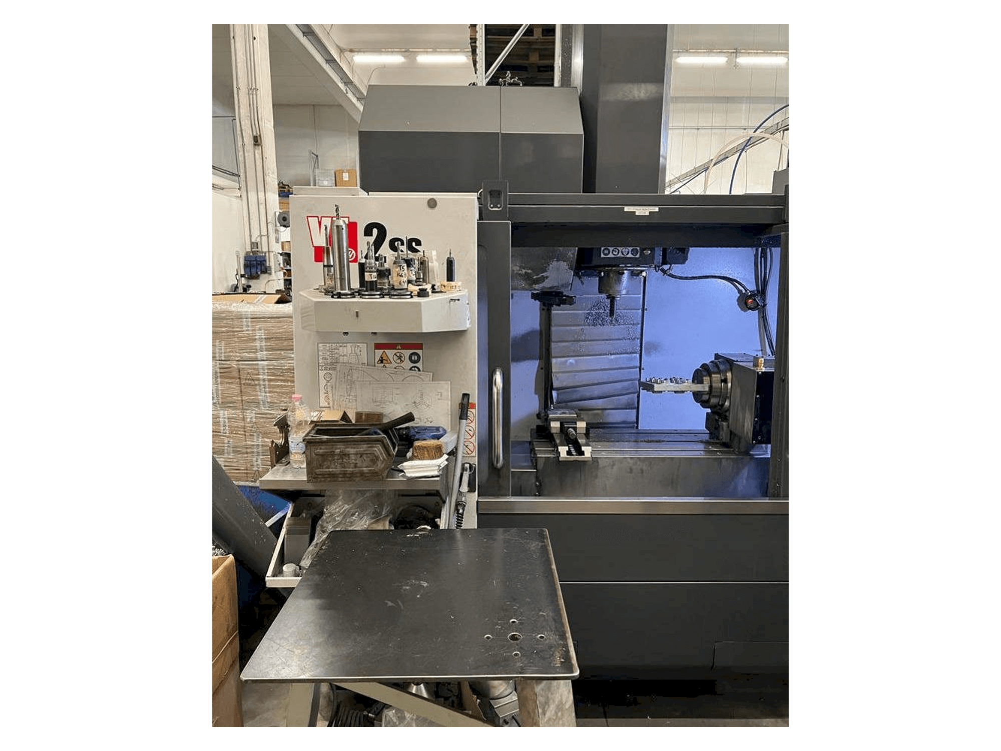 HAAS VF-2SS-maskinen framifrån