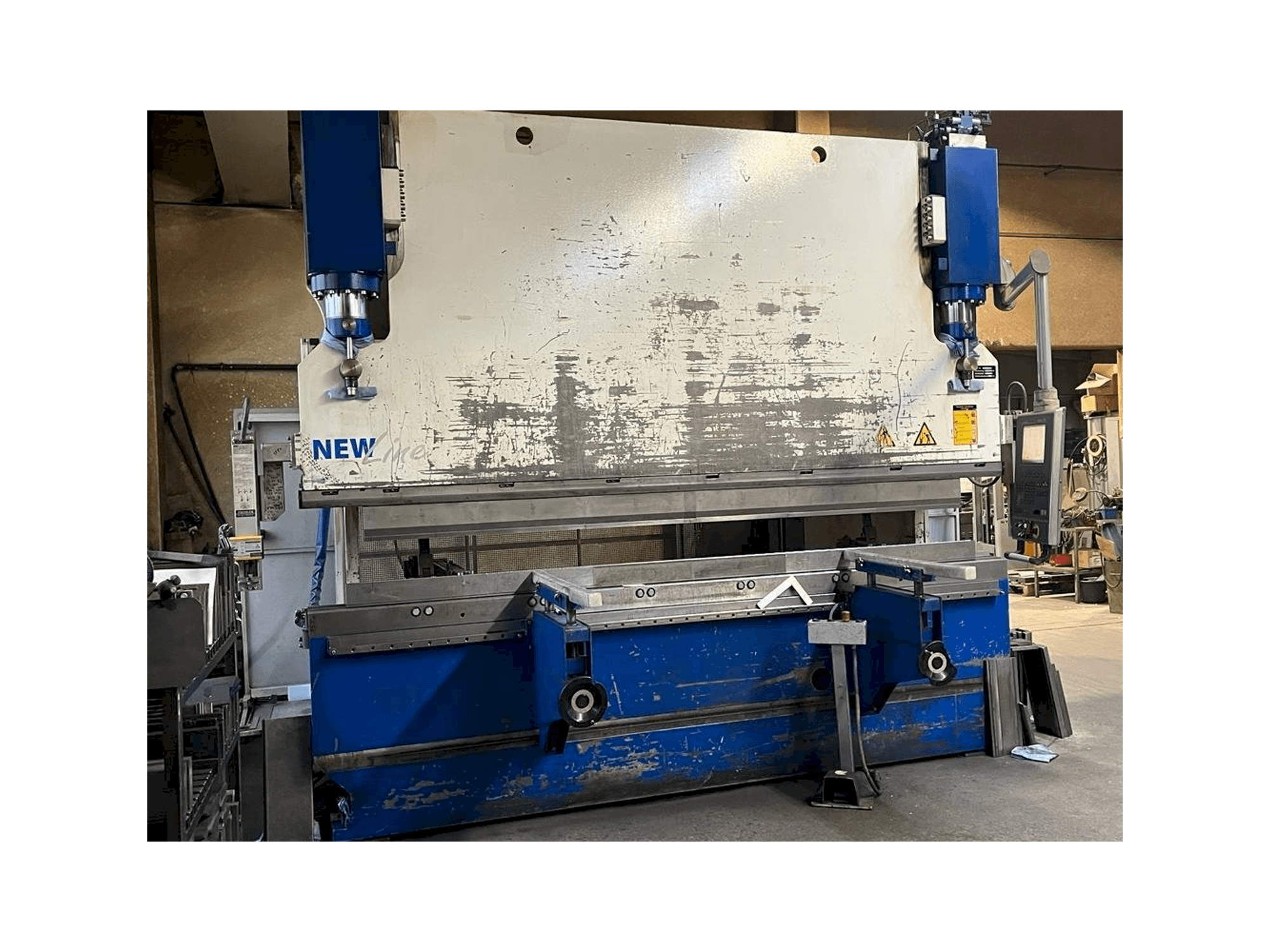 GWF MENGELE HB 175-30/35-maskinen framifrån