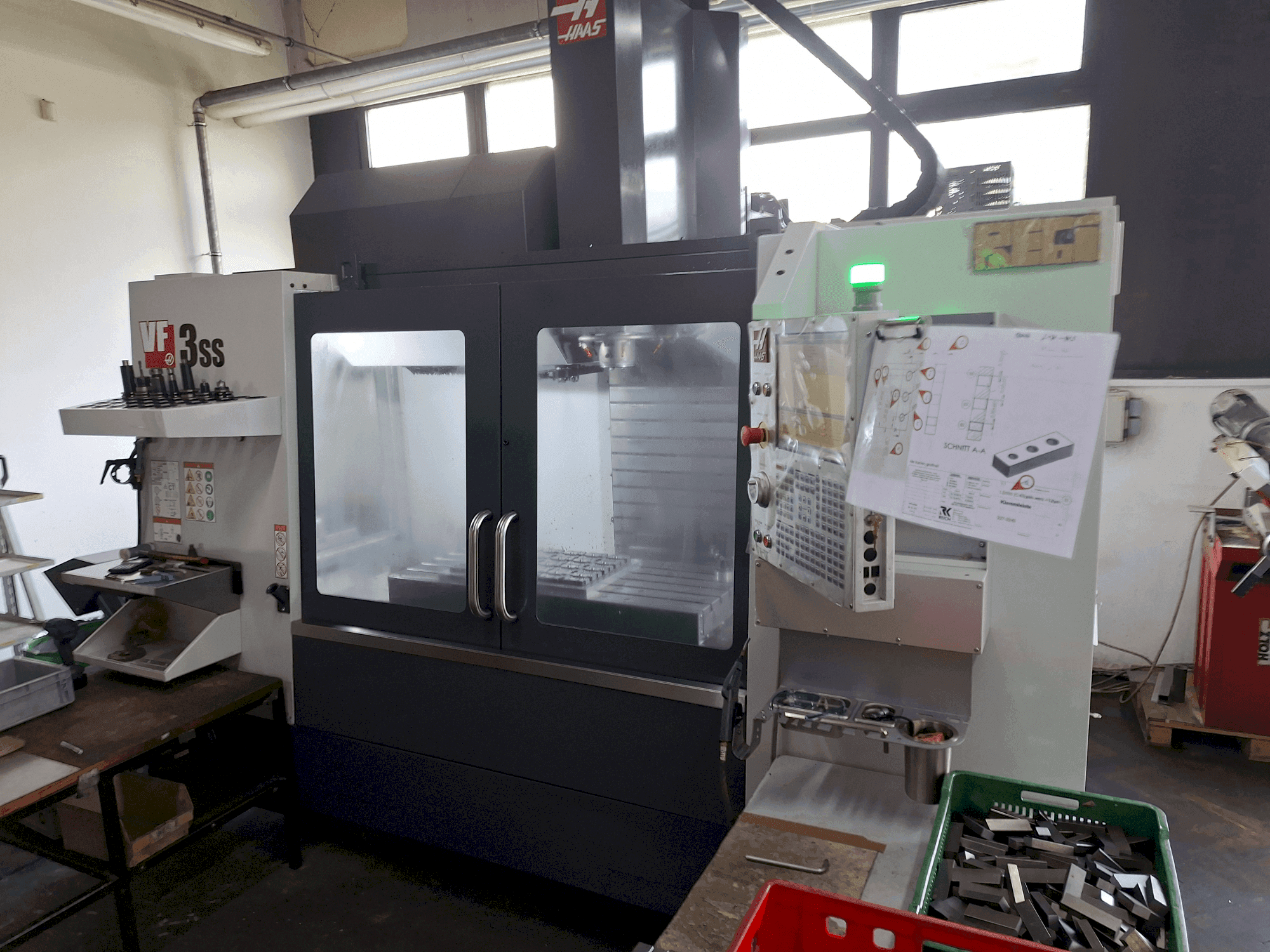 HAAS VF-3SS-maskinen framifrån