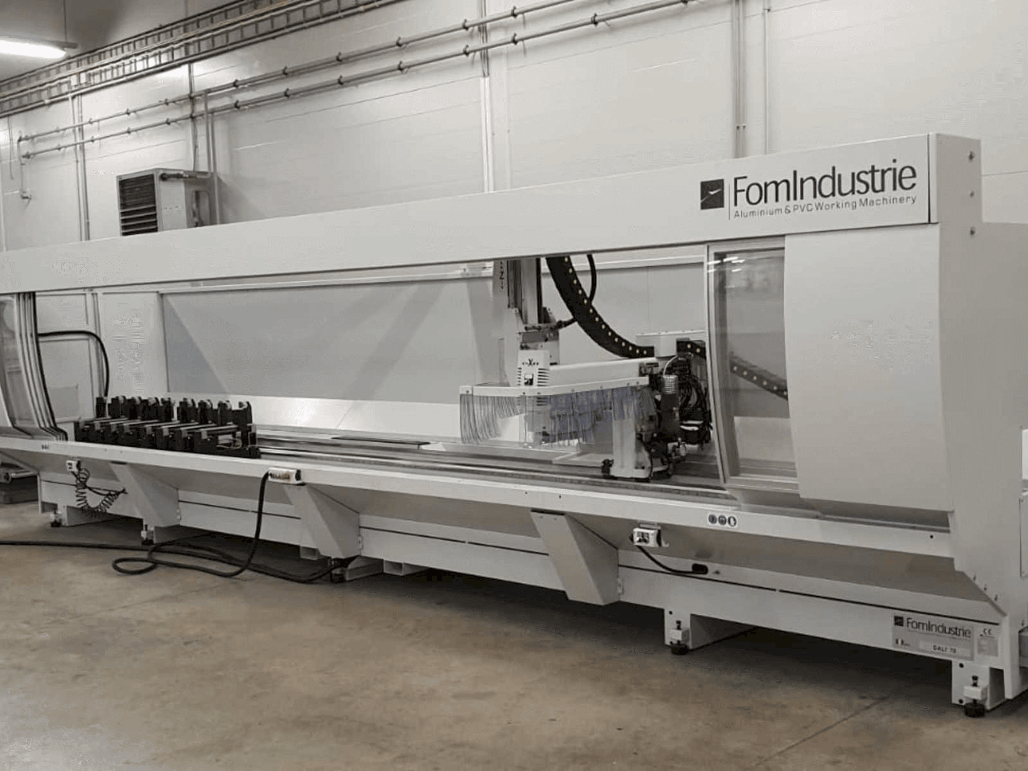 FomIndustrie DALI 70-maskinen framifrån