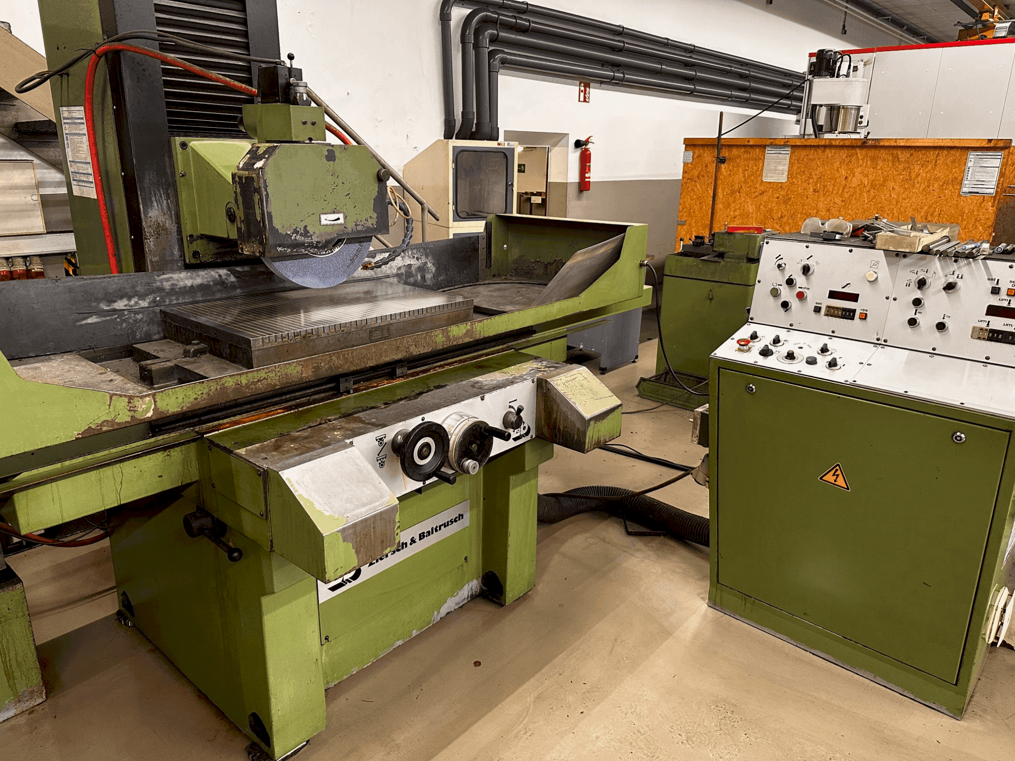 Zirsch & Baltrusch n/a-maskinen framifrån