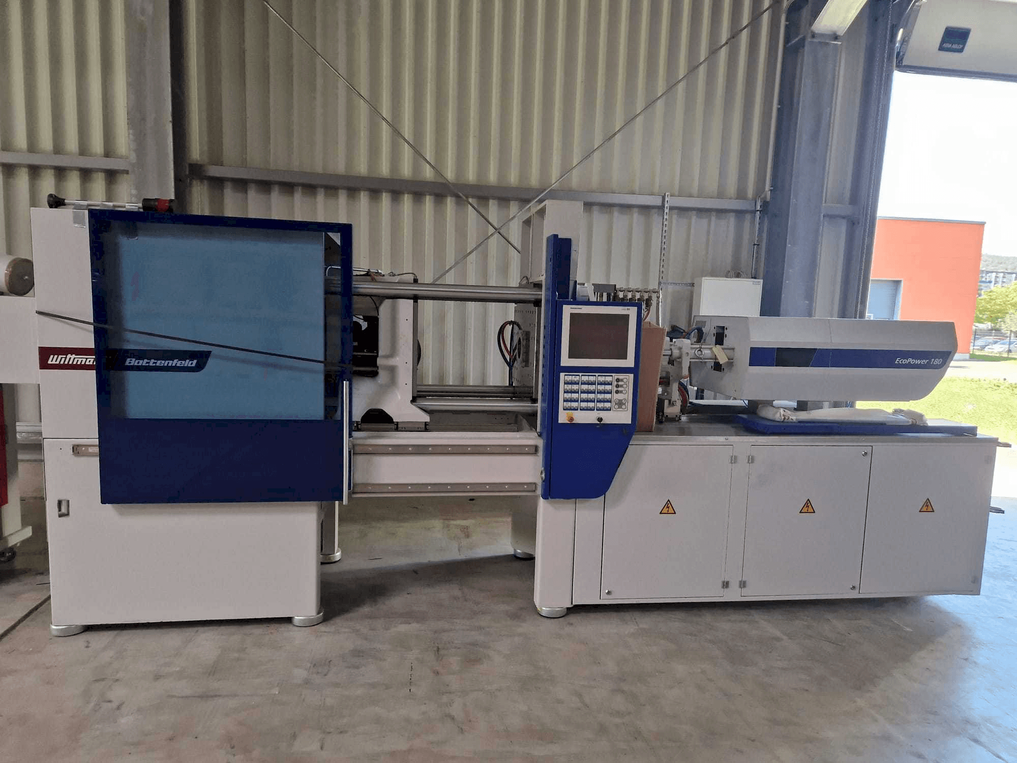 Battenfeld EcoPower180-maskinen framifrån