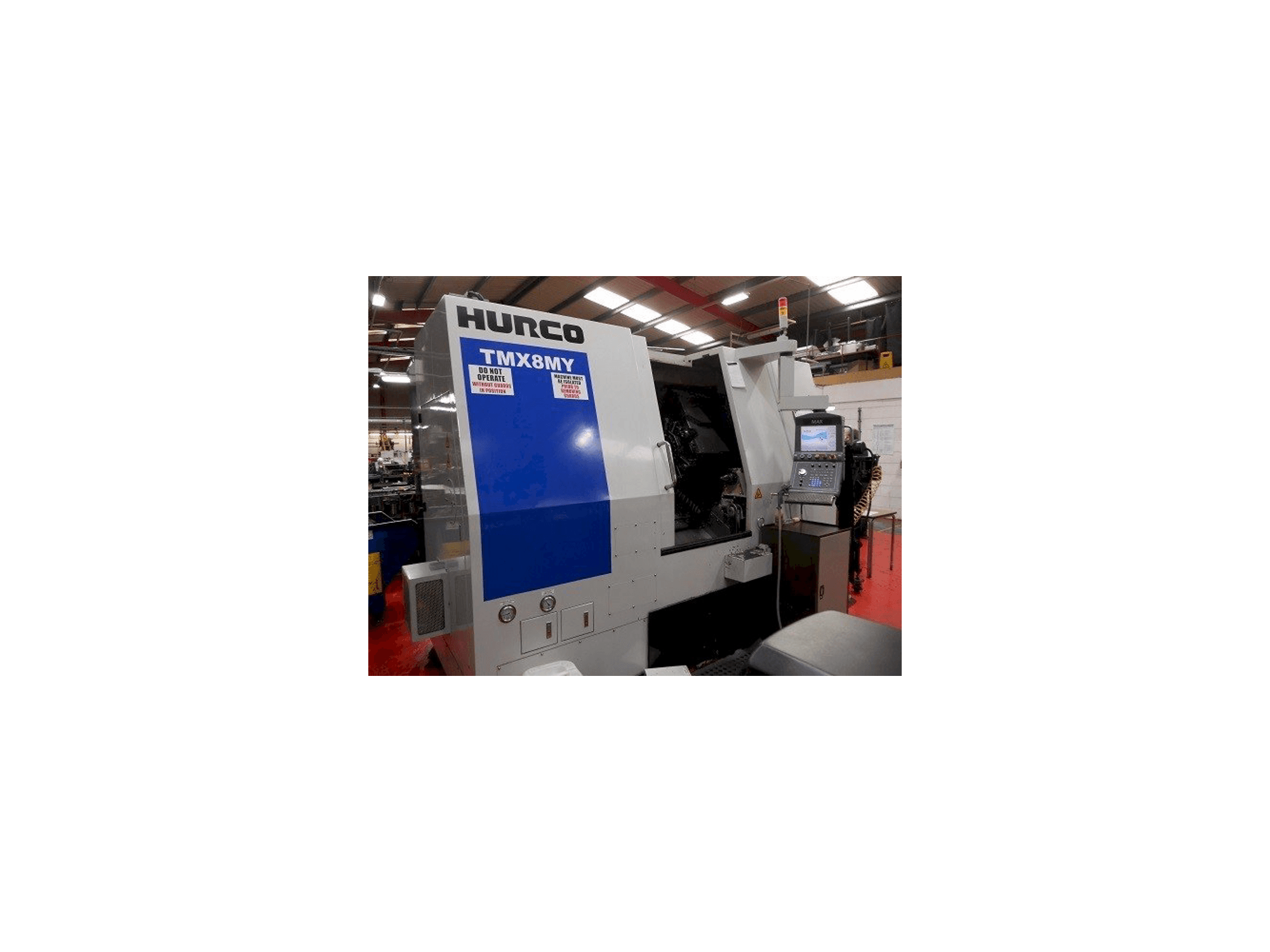 Hurco TMX 8MY-maskinen framifrån