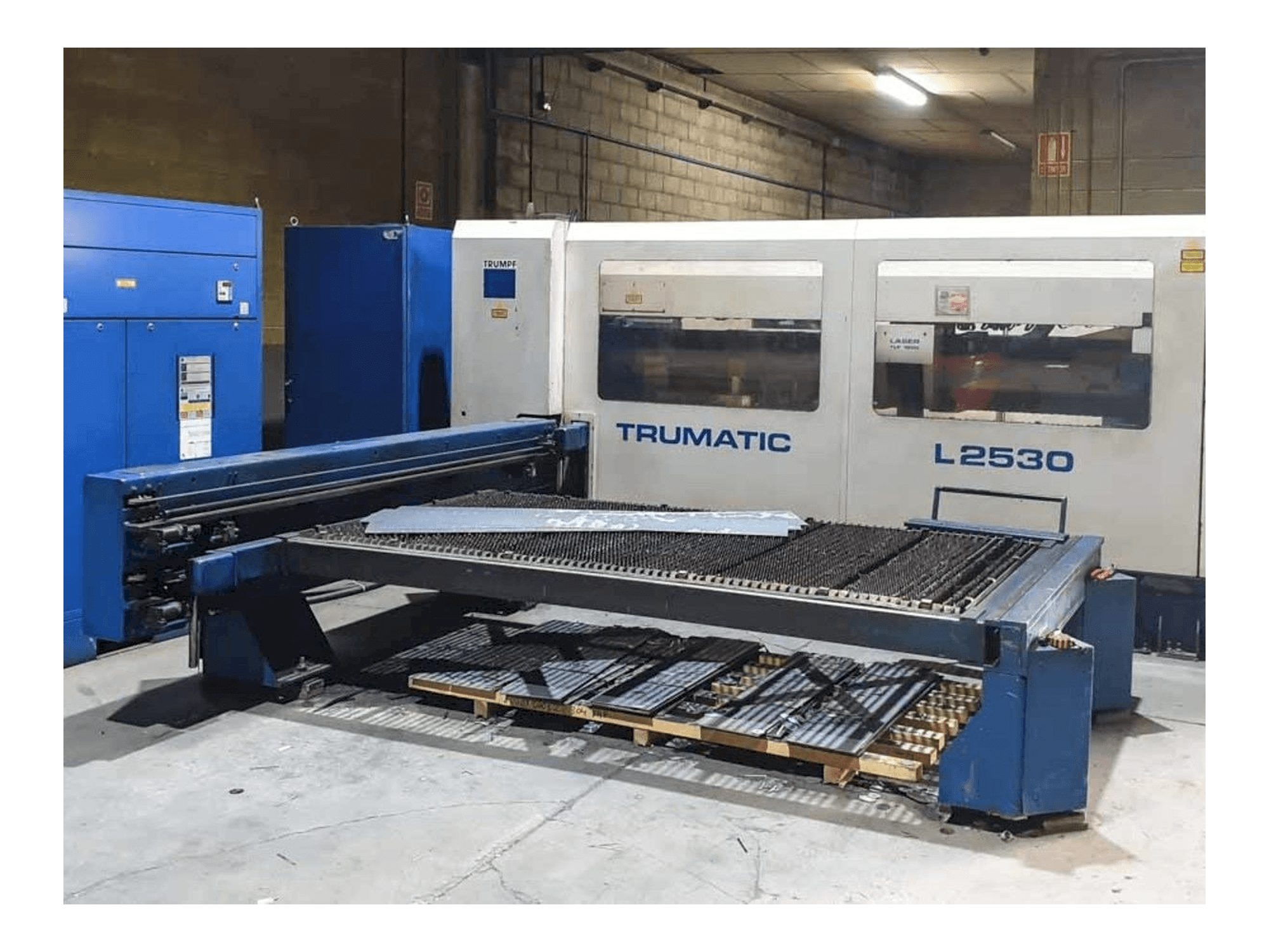 Trumpf Trumatic L2530-maskinen framifrån