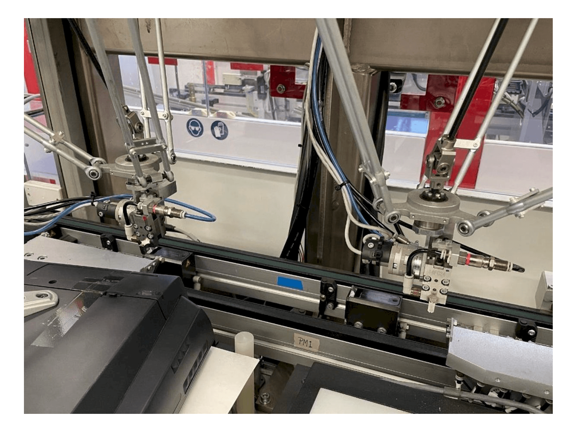 IMS Tattoo Assembly Line-maskinen framifrån