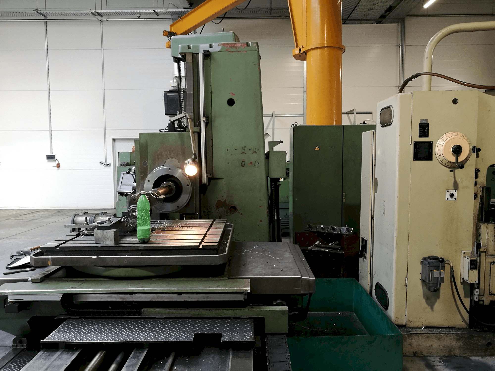 TOS WHN 9B-maskinen framifrån