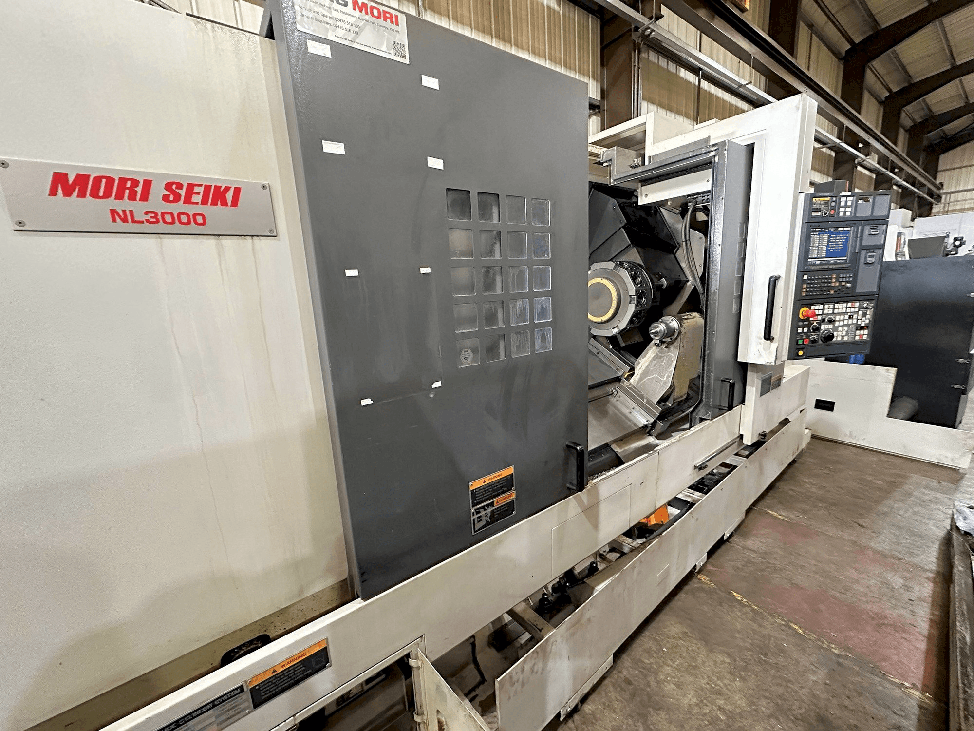 MORI SEIKI NL3000Y/1250-maskinen framifrån