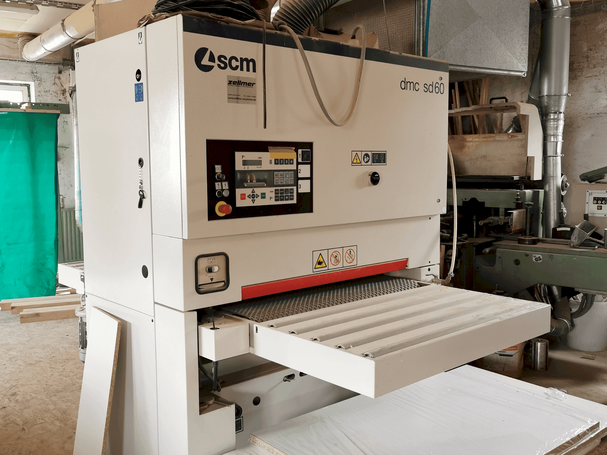 SCM DMC sd60-maskinen framifrån
