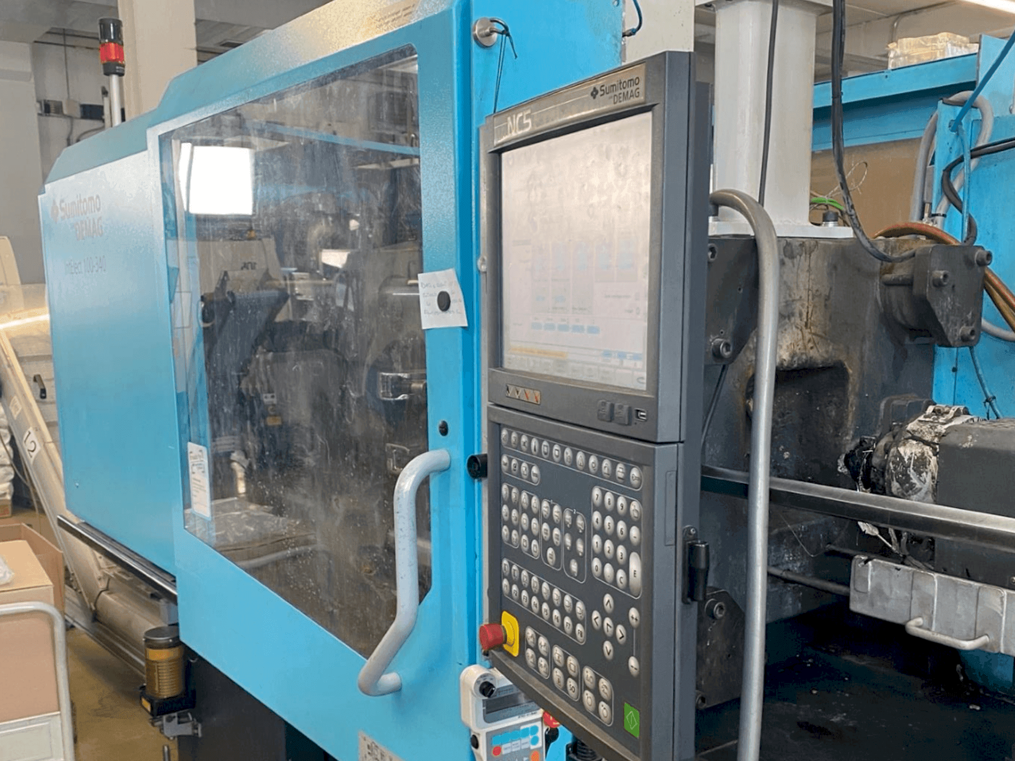 DEMAG IntElect 100/470-340 Smart-maskinen framifrån