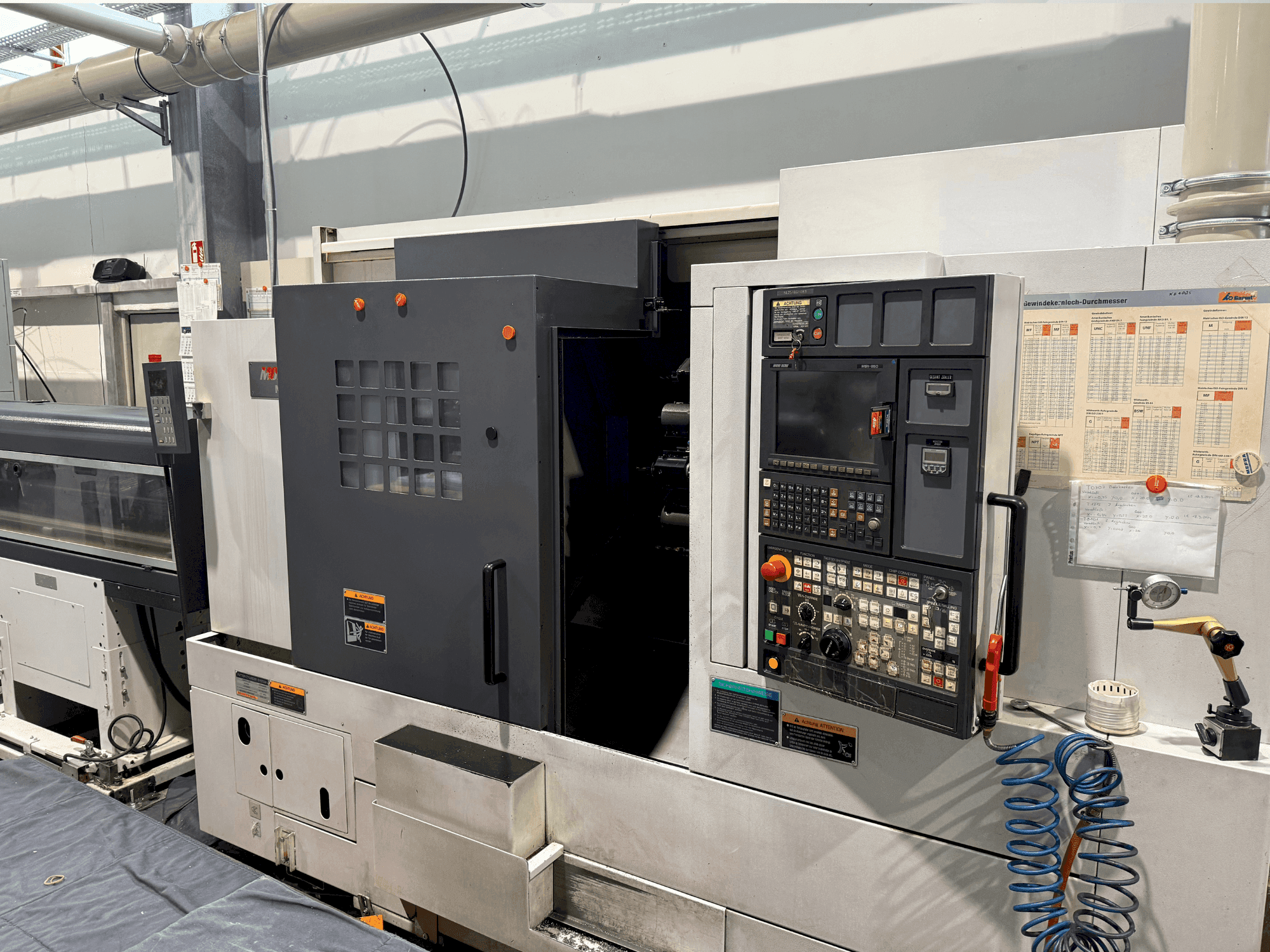 MORI SEIKI NL2500Y /700-maskinen framifrån