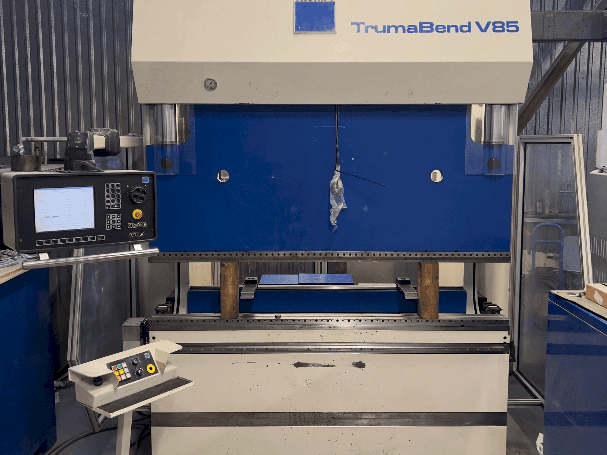 TRUMPF TrumaBend V85-maskinen framifrån