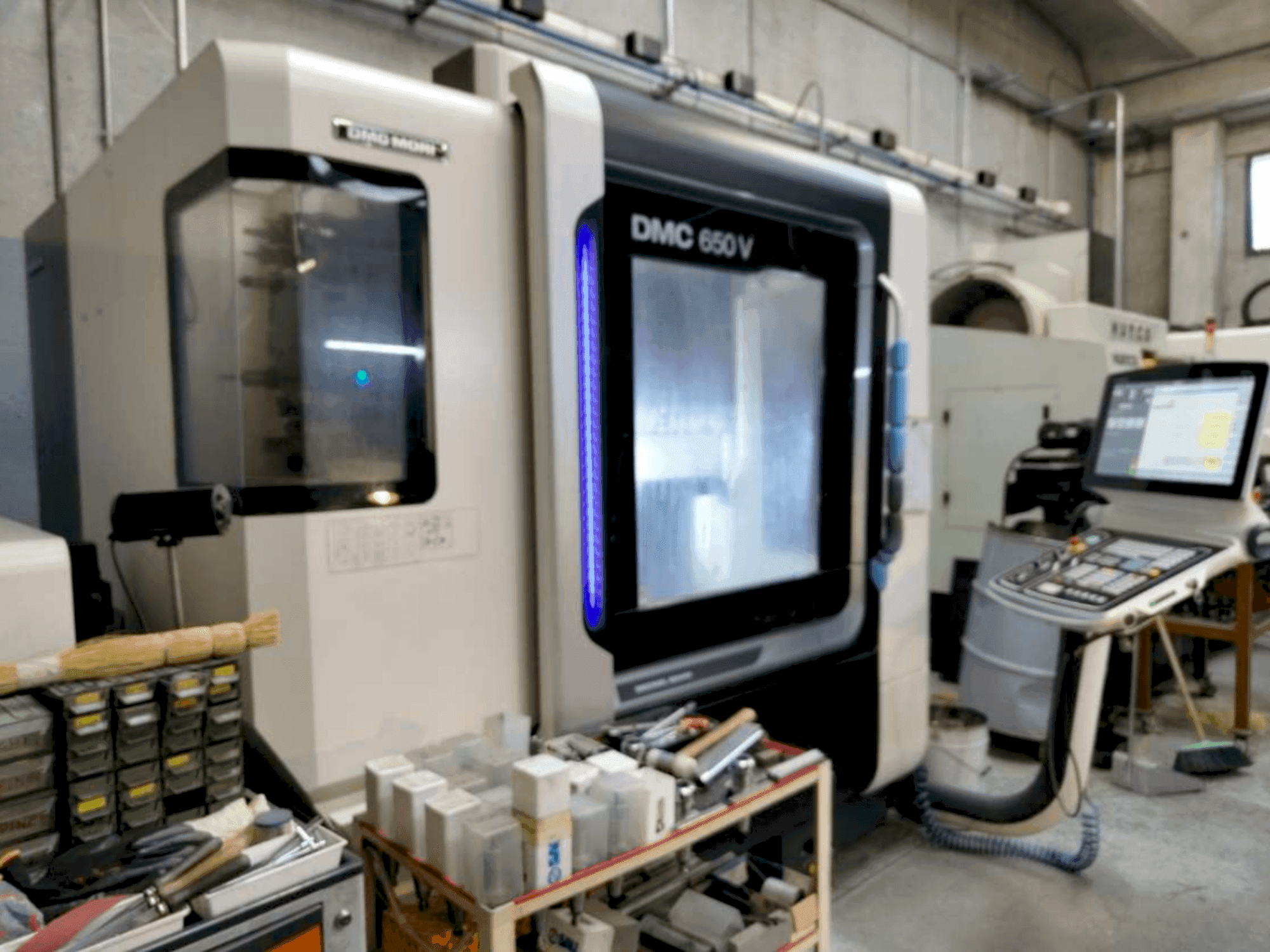 DMG MORI DMC 650V-maskinen framifrån