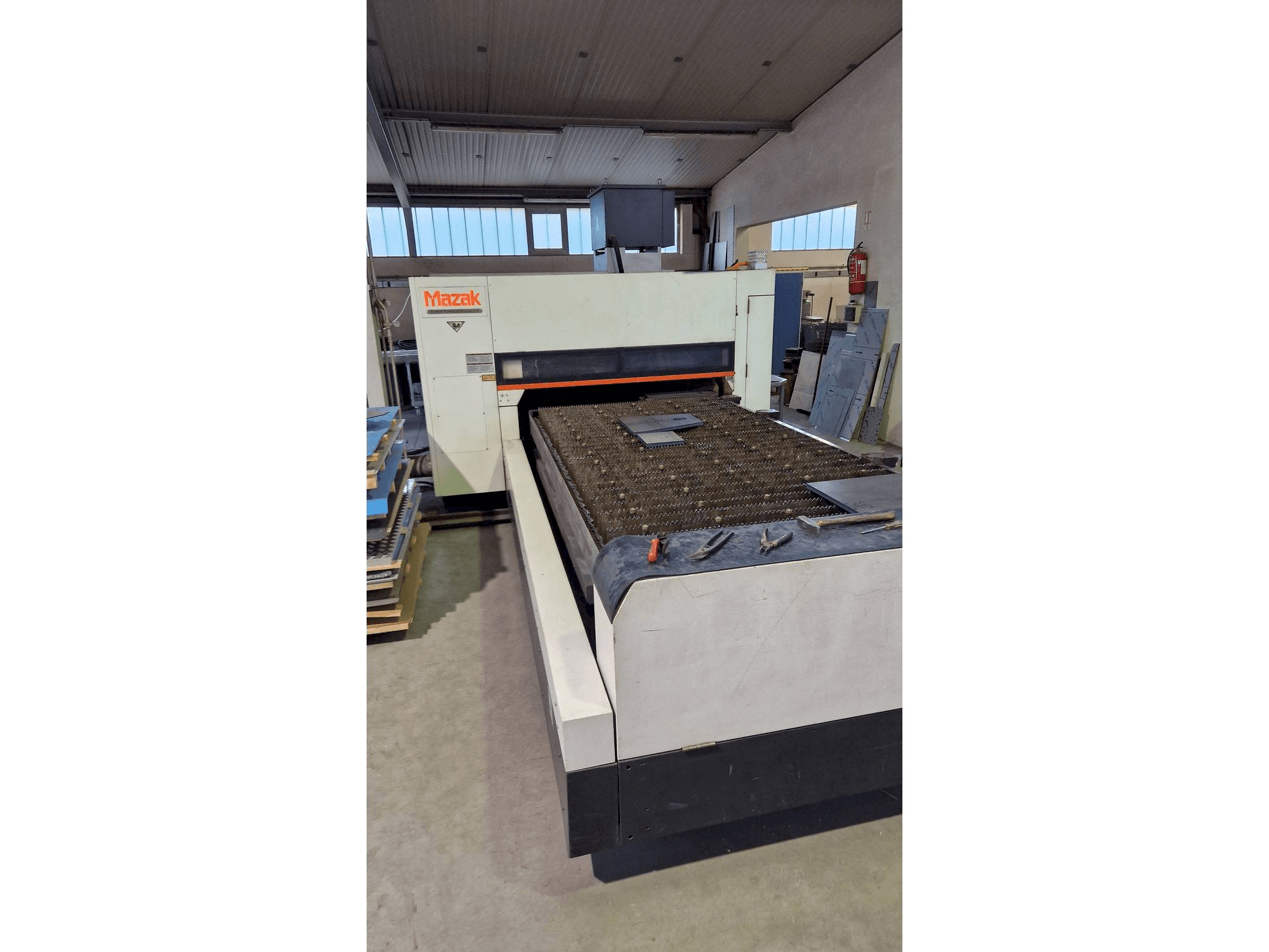 Mazak Super Turbo-X510 Mk III G-maskinen framifrån