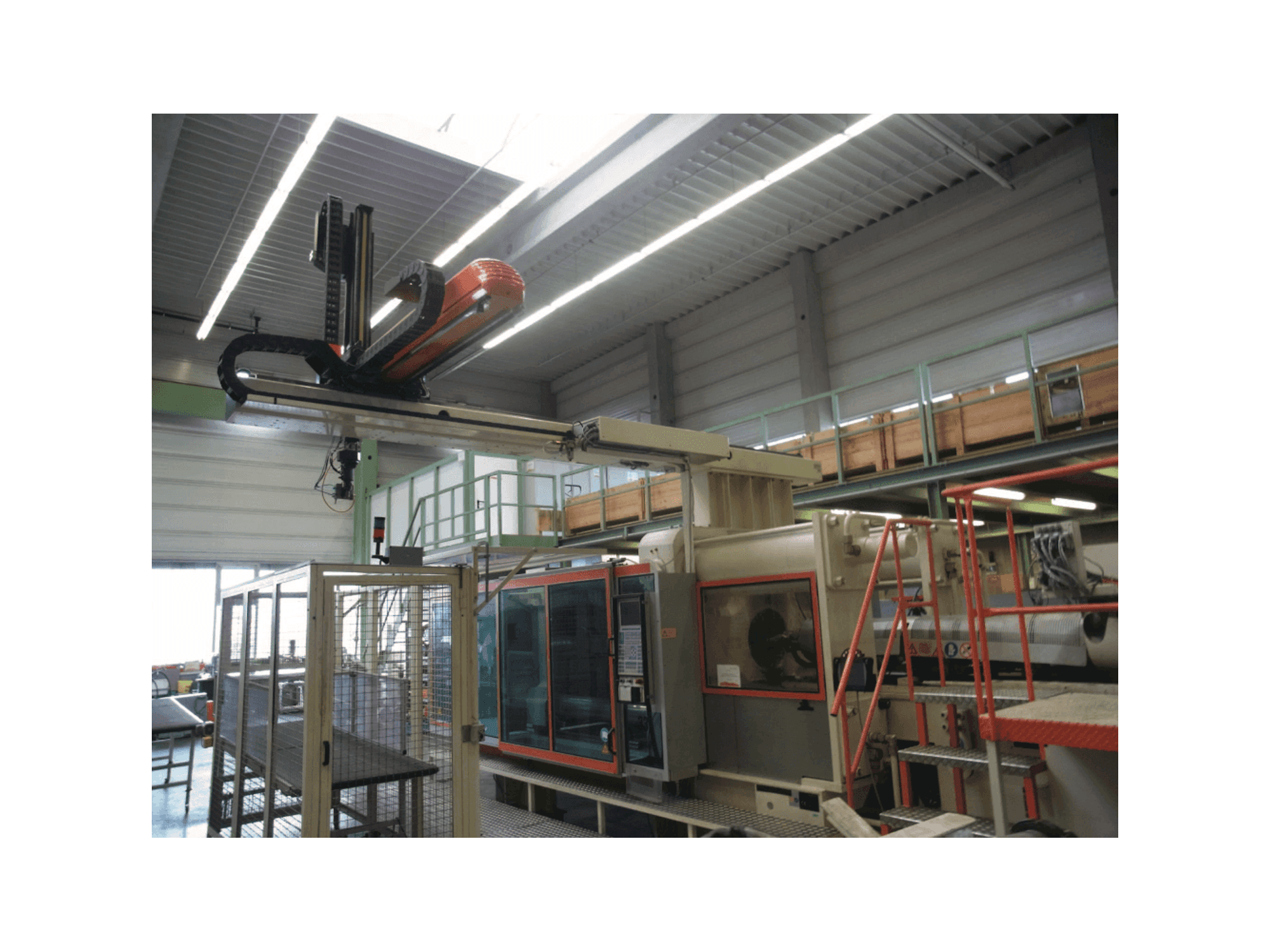 Krauss Maffei 650-6100 CM-maskinen framifrån