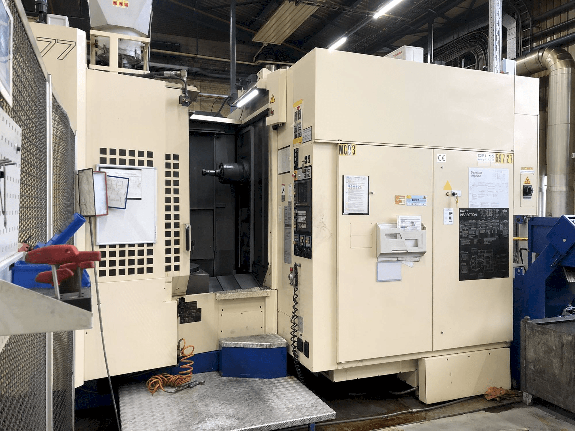 Makino A77-maskinen framifrån