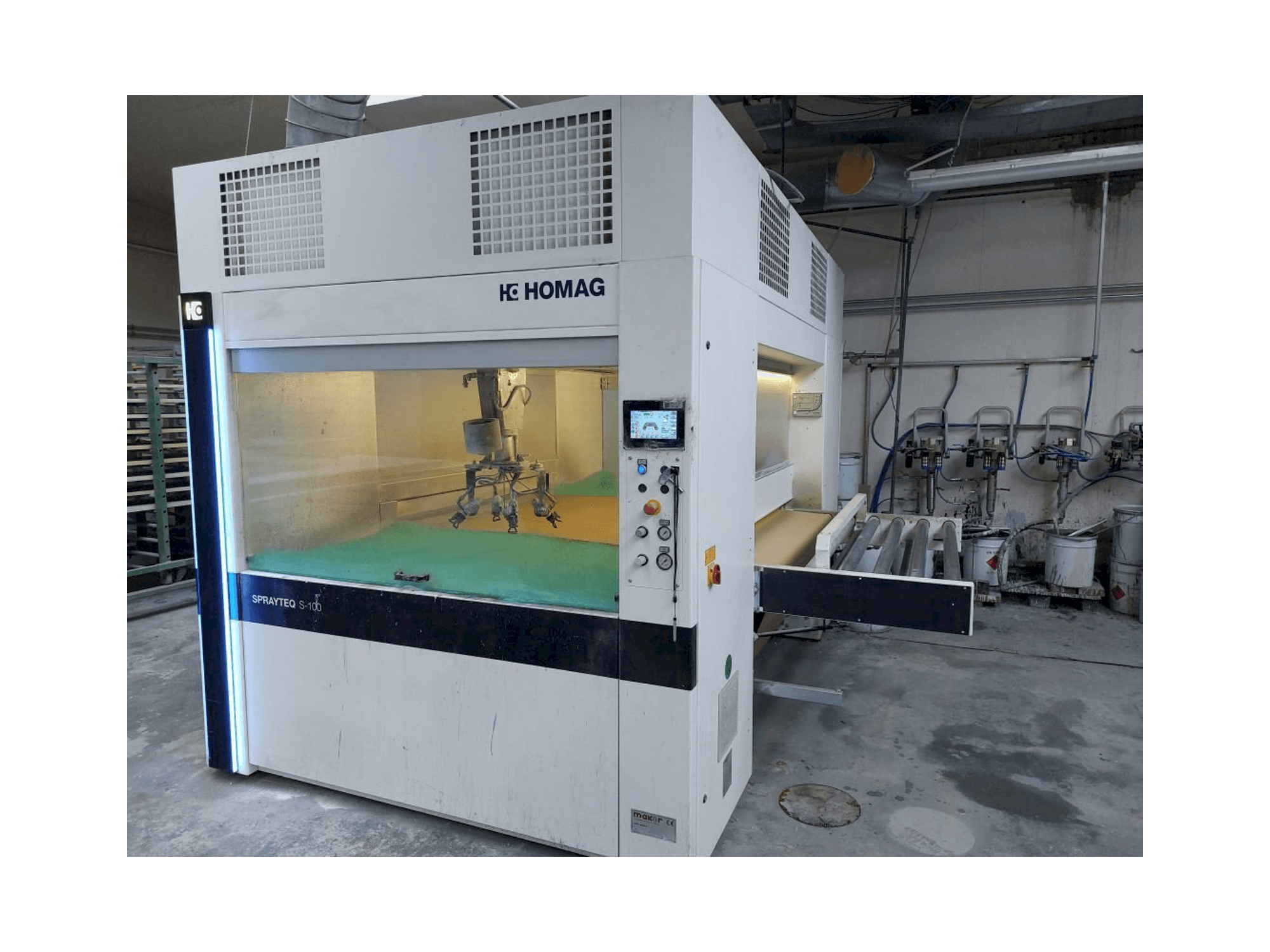 HOMAG SPRAYTEQ S-100-maskinen framifrån