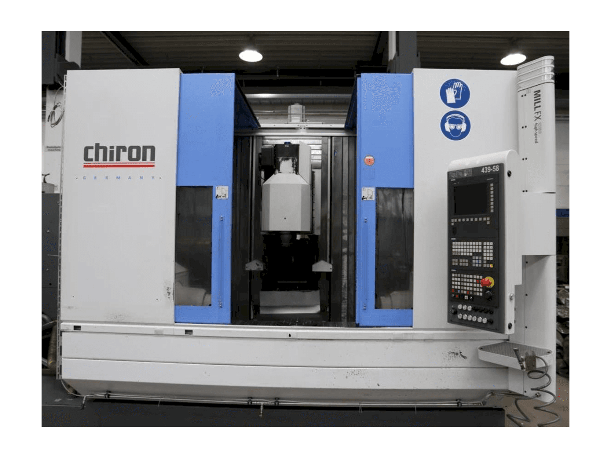 CHIRON Mill 1250-maskinen framifrån