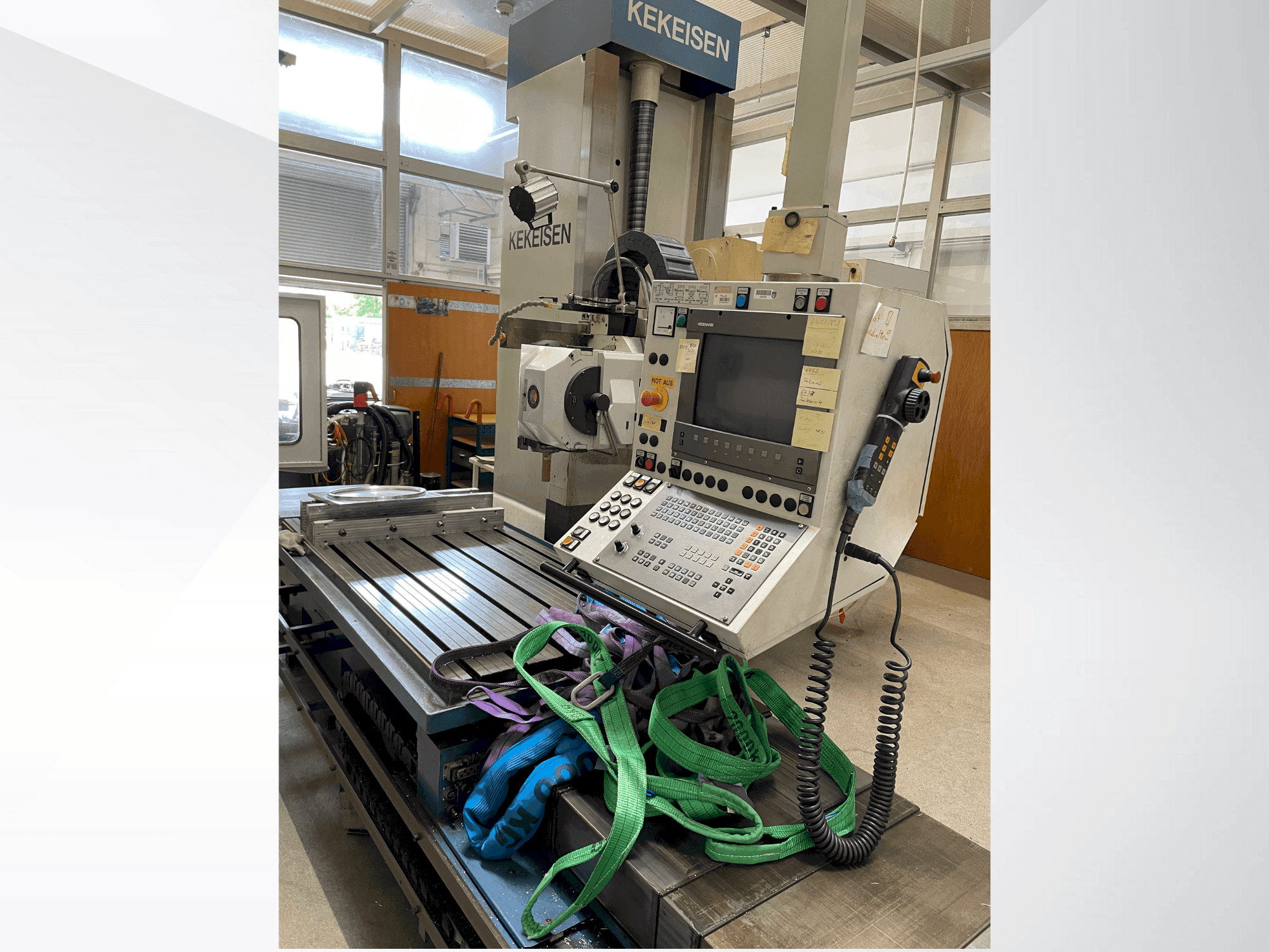 Kekeisen UBF 1600/15-maskinen framifrån