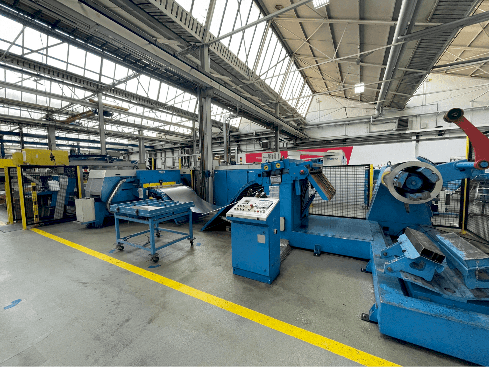 Pivatic P125-maskinen framifrån