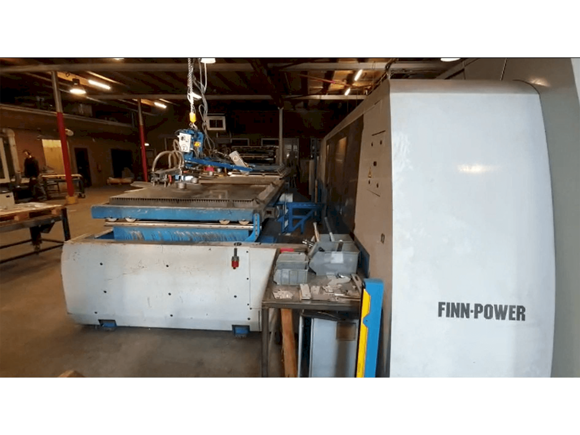 Finn-Power L6 4kW CO2-maskinen framifrån