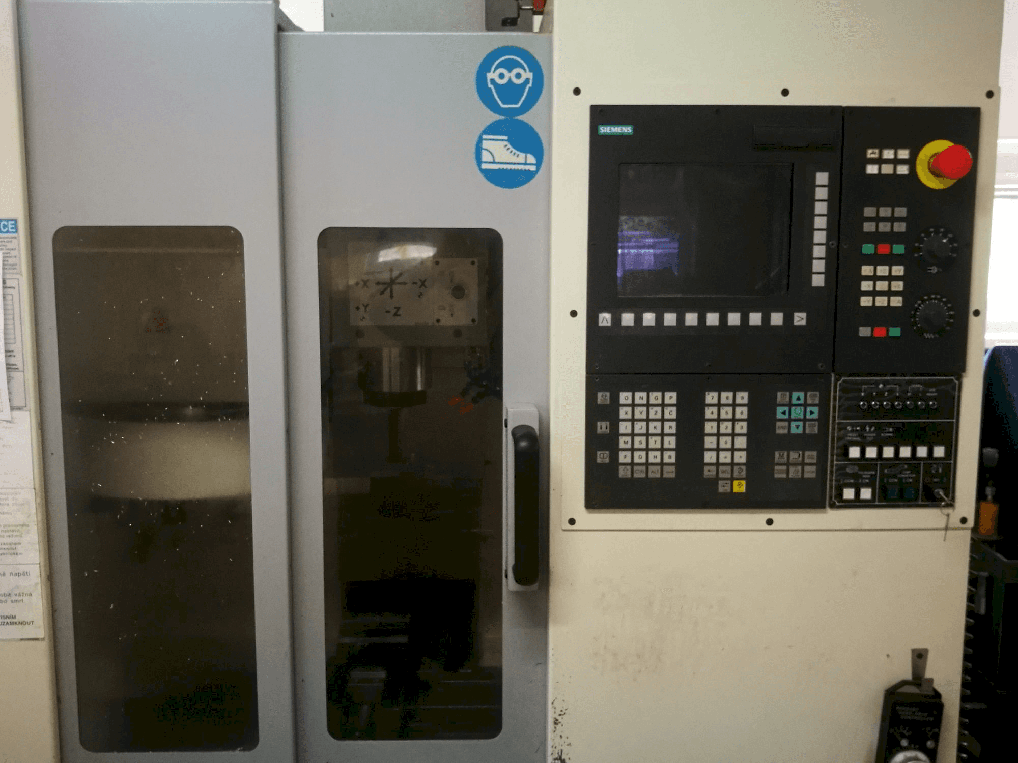 Chevalier 1418 VMC-40-maskinen framifrån