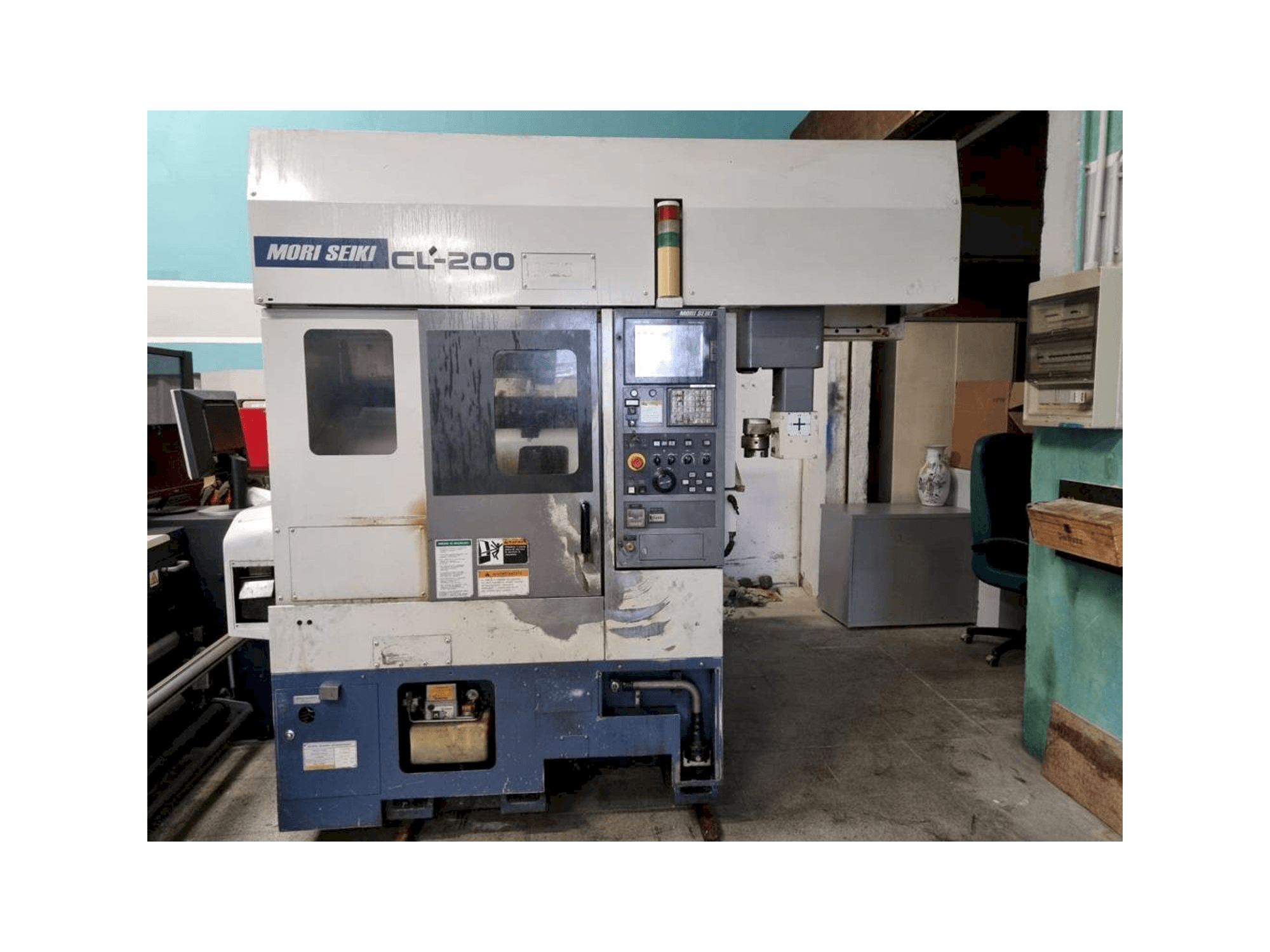 MORI SEIKI CL-200-maskinen framifrån