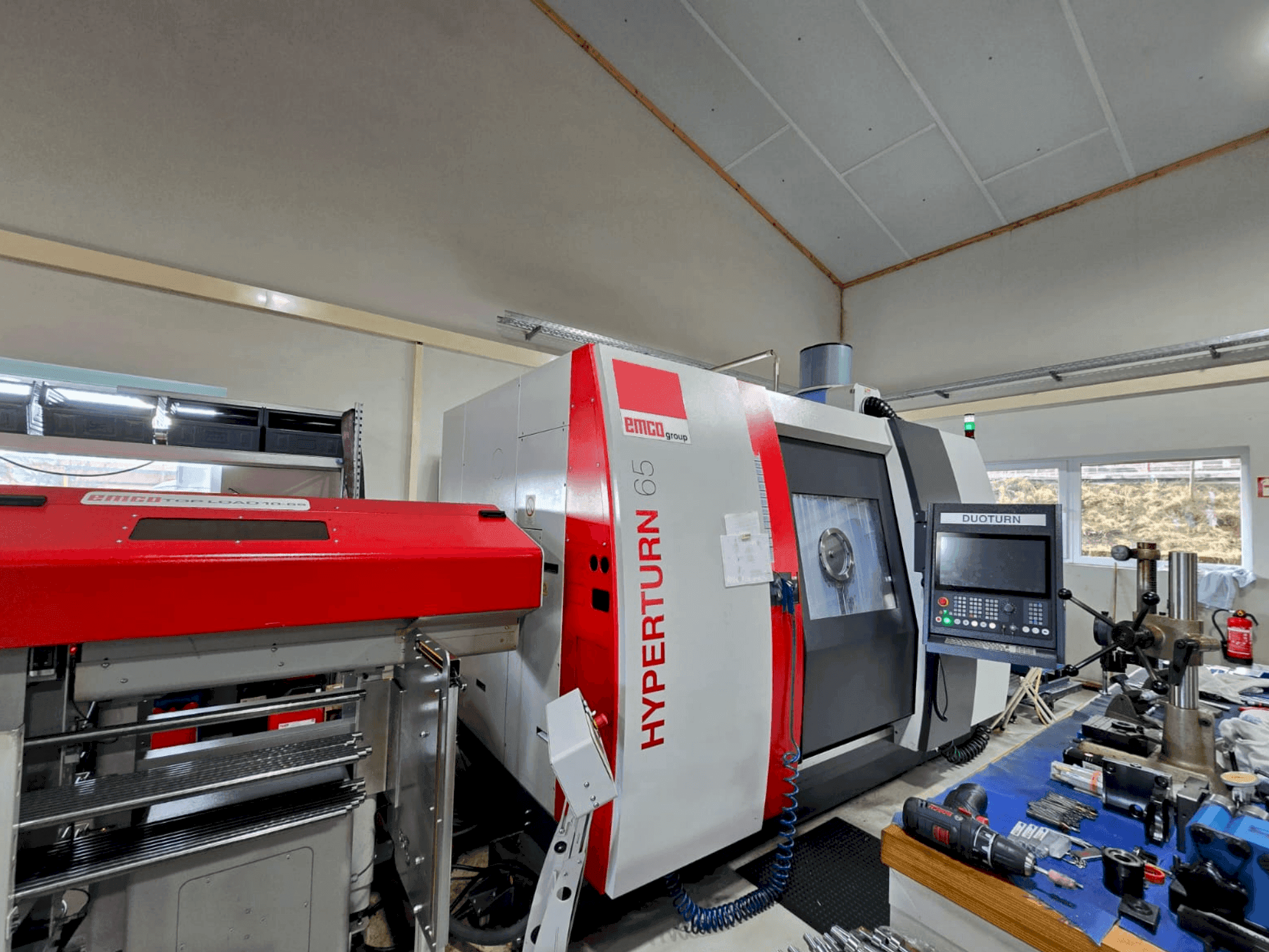 EMCO HYPERTURN 65-1300 DUOTURN-maskinen framifrån