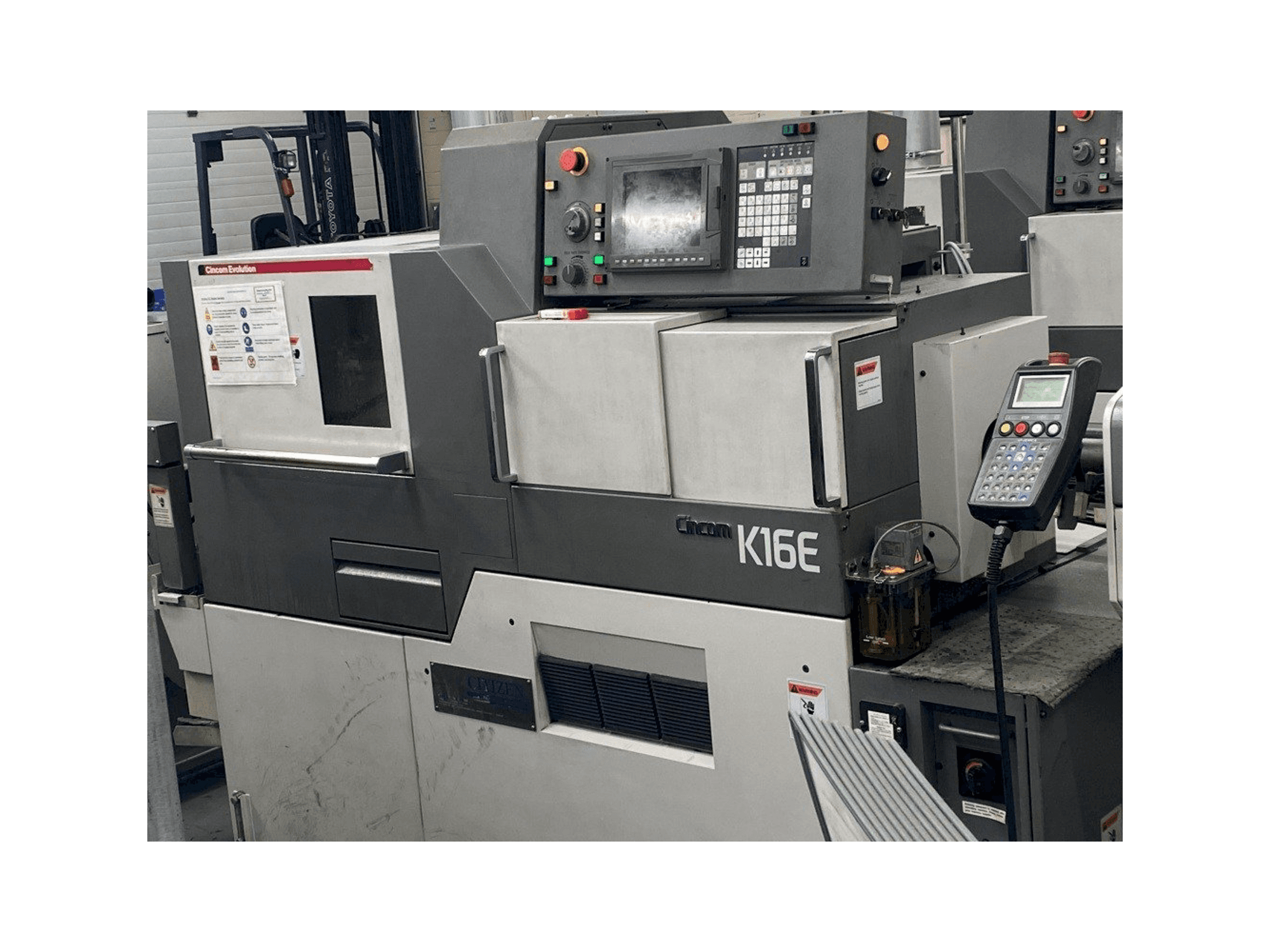 Citizen Cincom K16EVIIP-maskinen framifrån