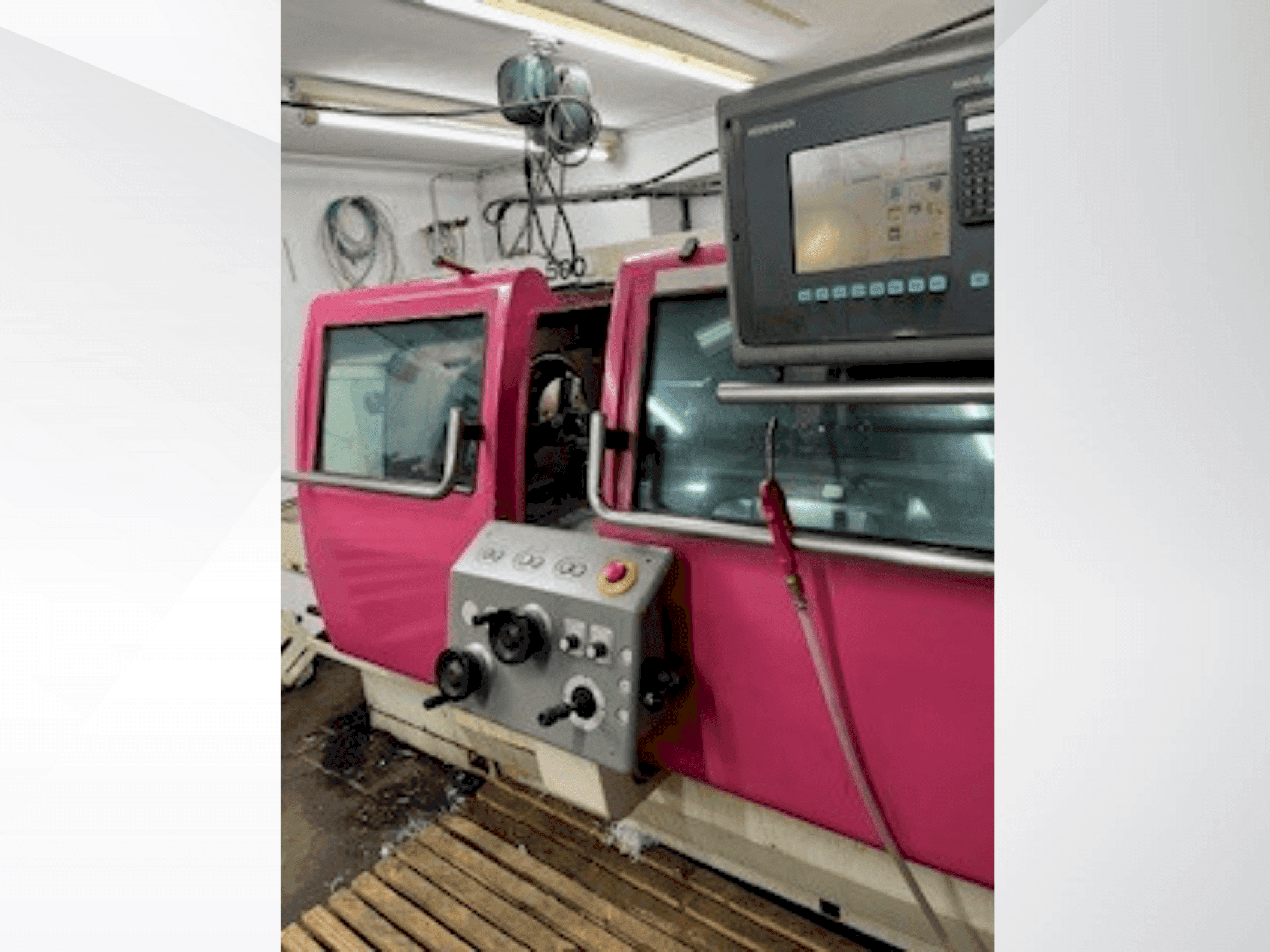 Gildemeister NEF Plus 500 (1998)-maskinen framifrån