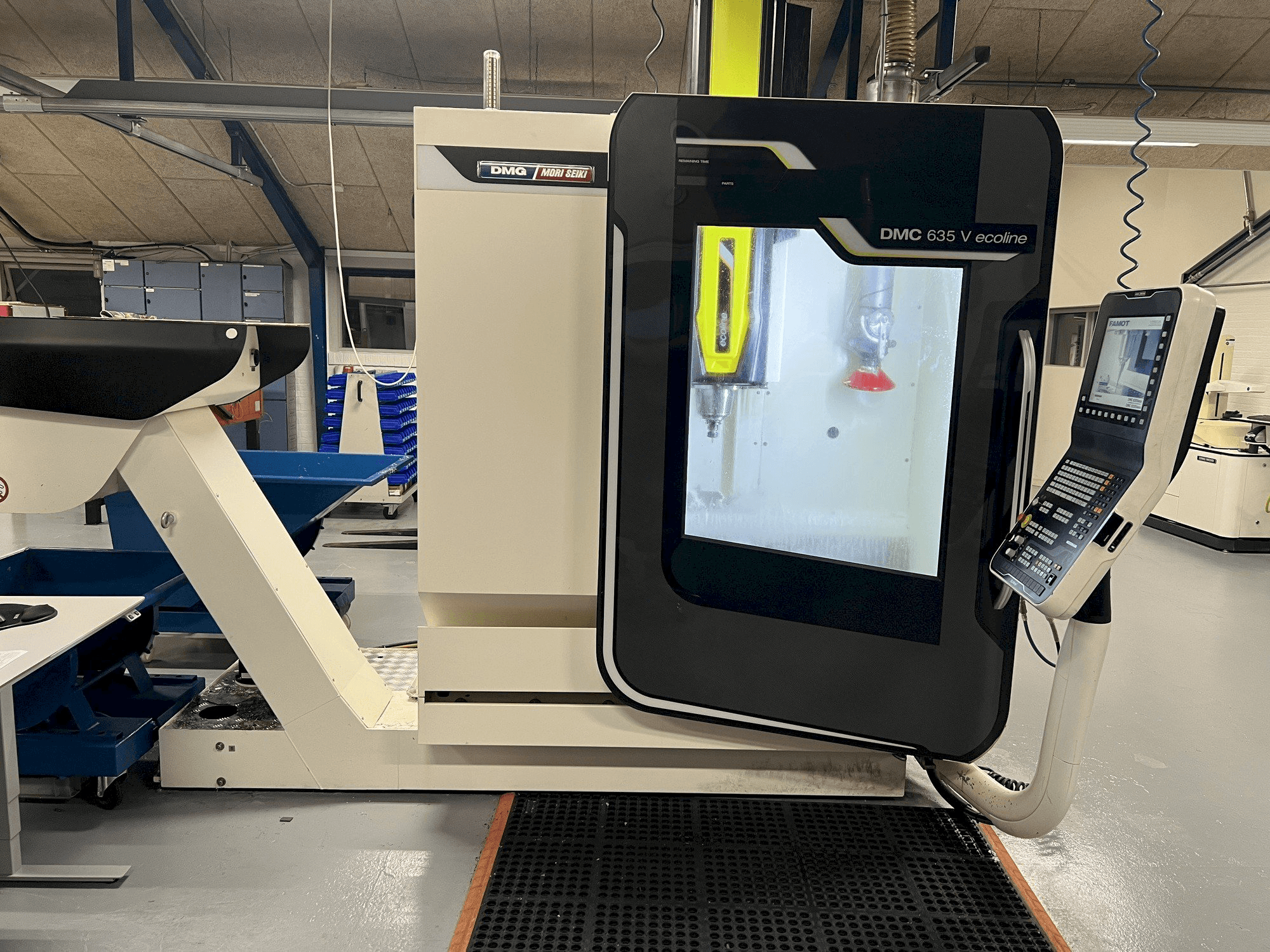DMG Mori Seiki DMC 635 V ECOLINE-maskinen framifrån