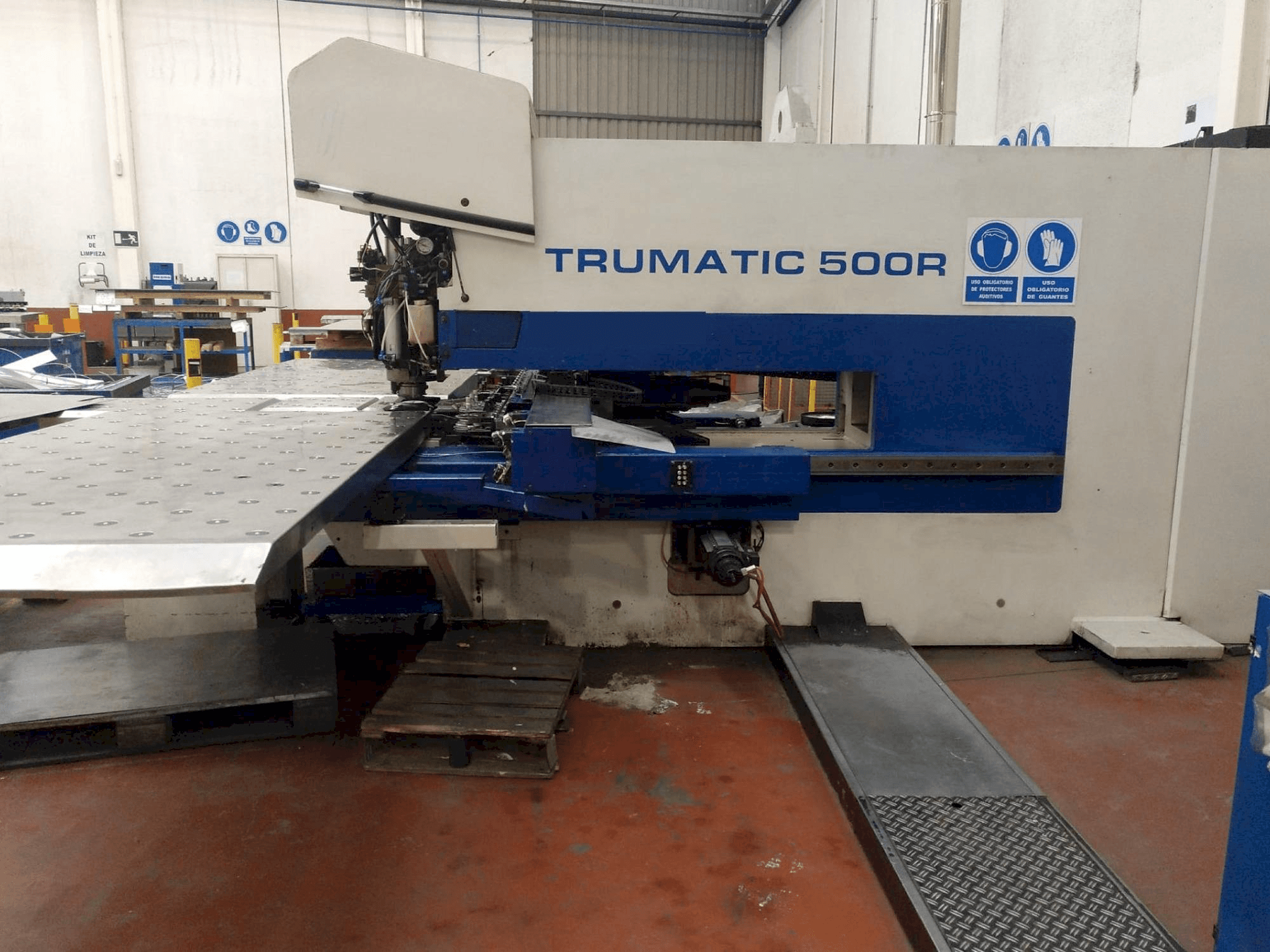 Trumpf Trumatic 500-maskinen framifrån