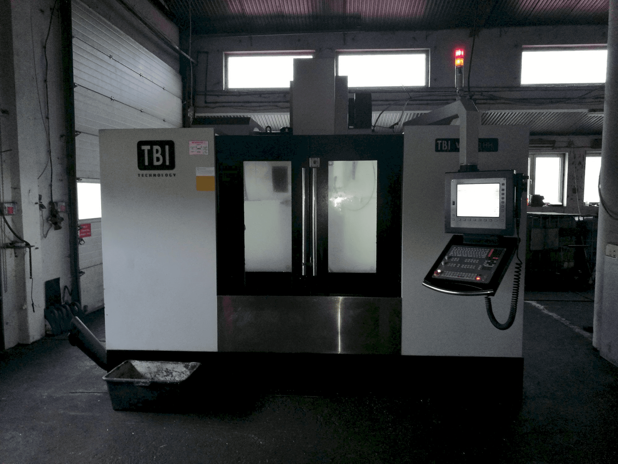 TBI VC 1270 HH-maskinen framifrån