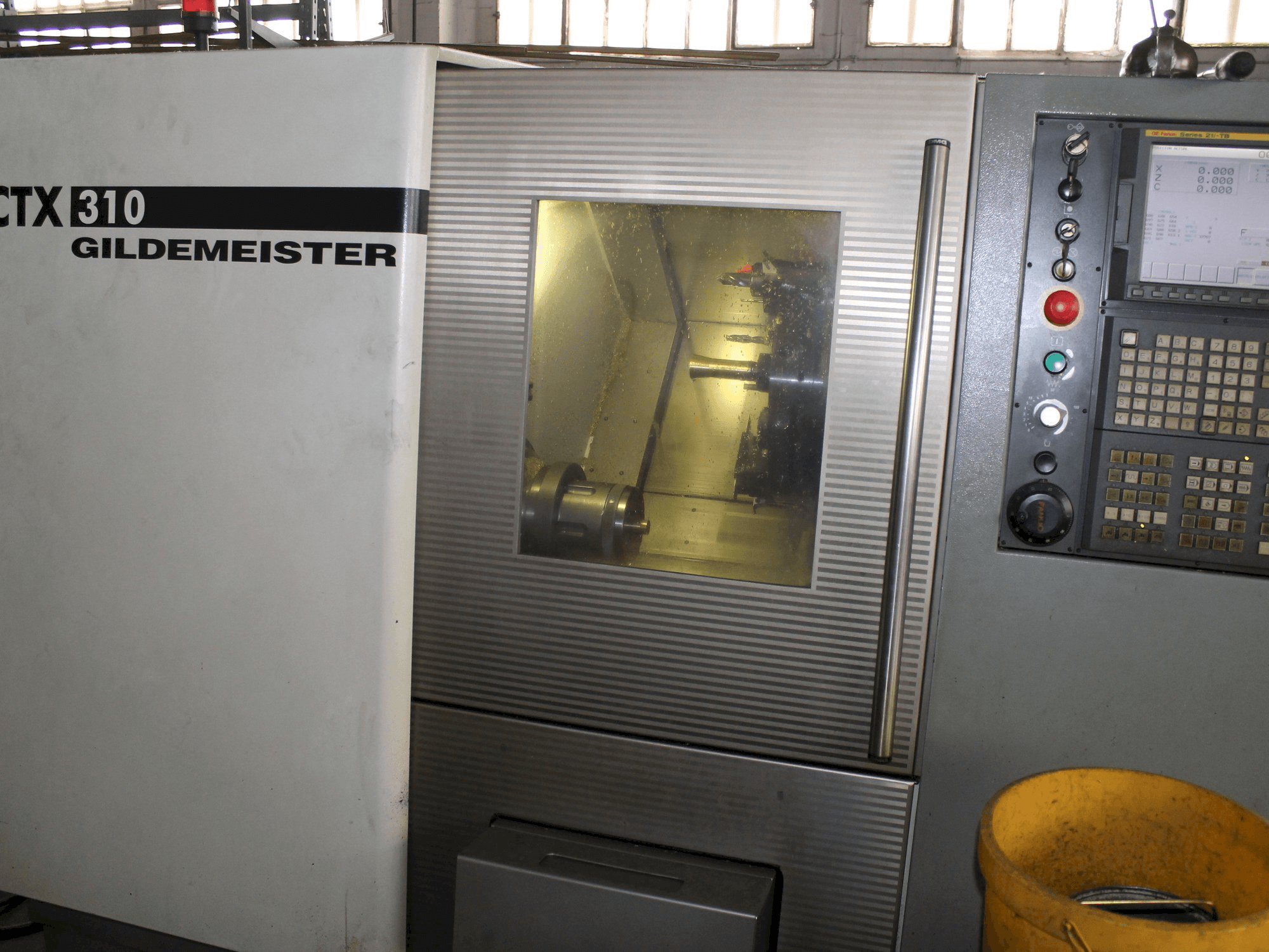 Gildemeister CTX - 310-maskinen framifrån